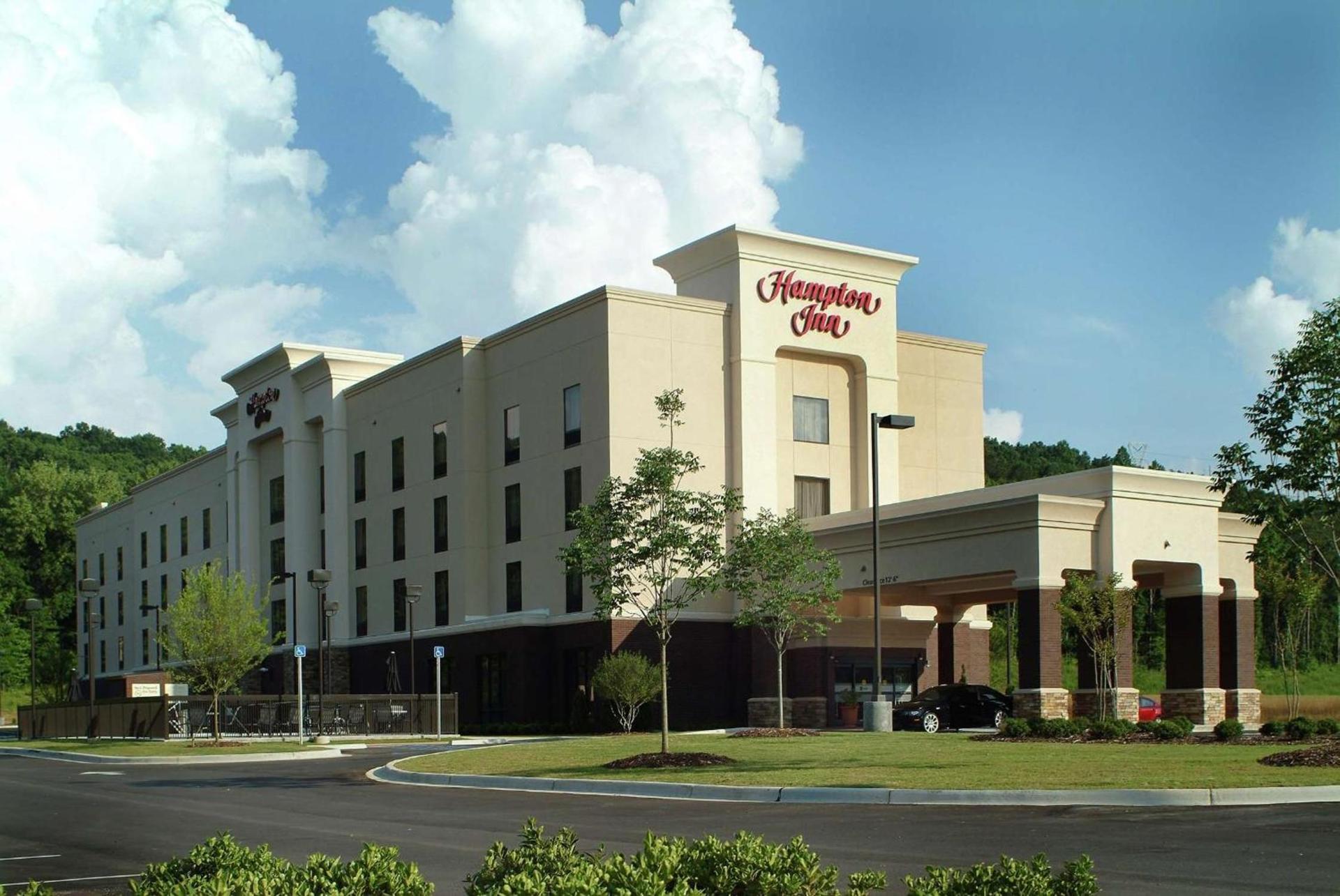 Hampton Inn Birmingham/Leeds photo 2
