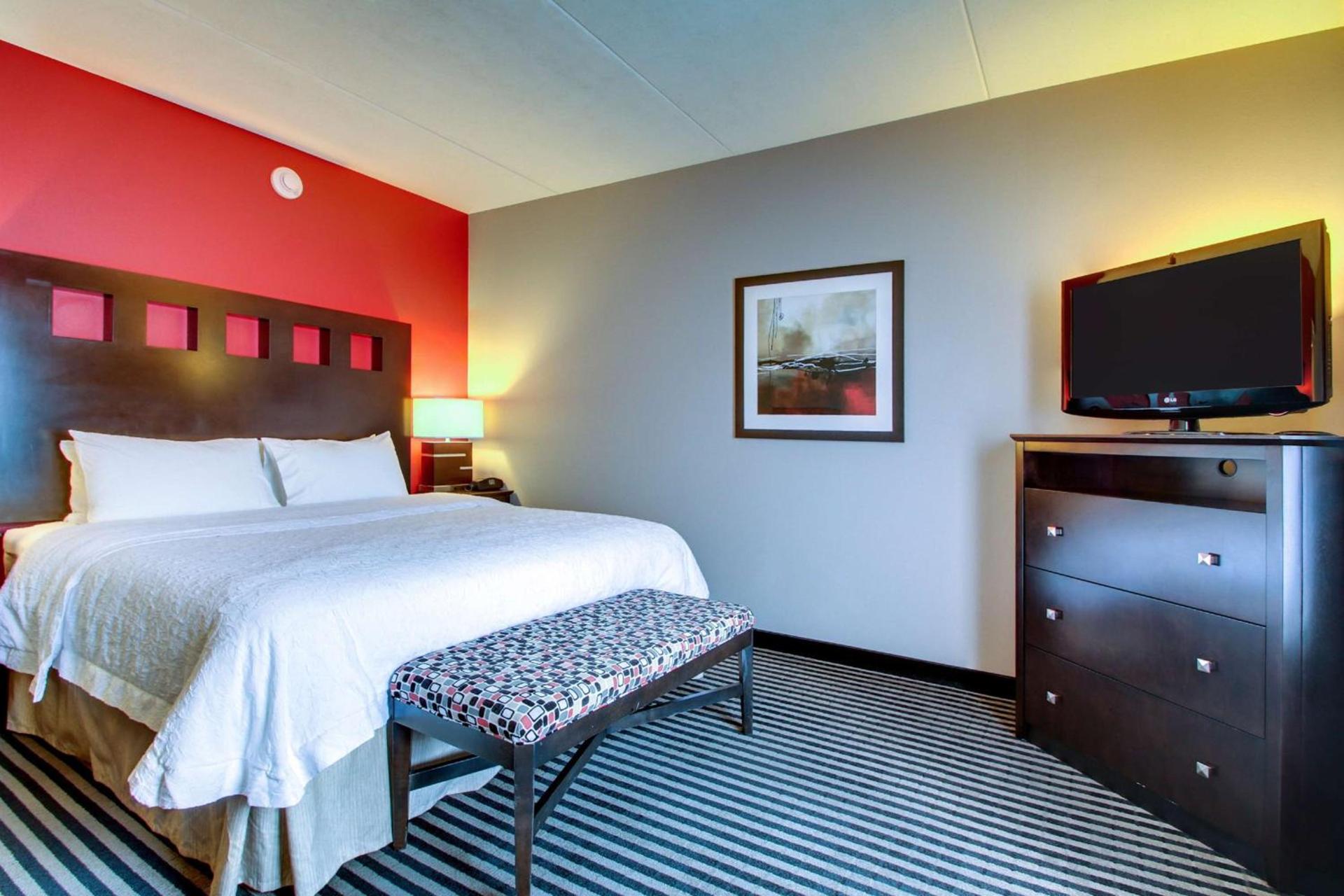 Hampton Inn Birmingham/Leeds photo 53
