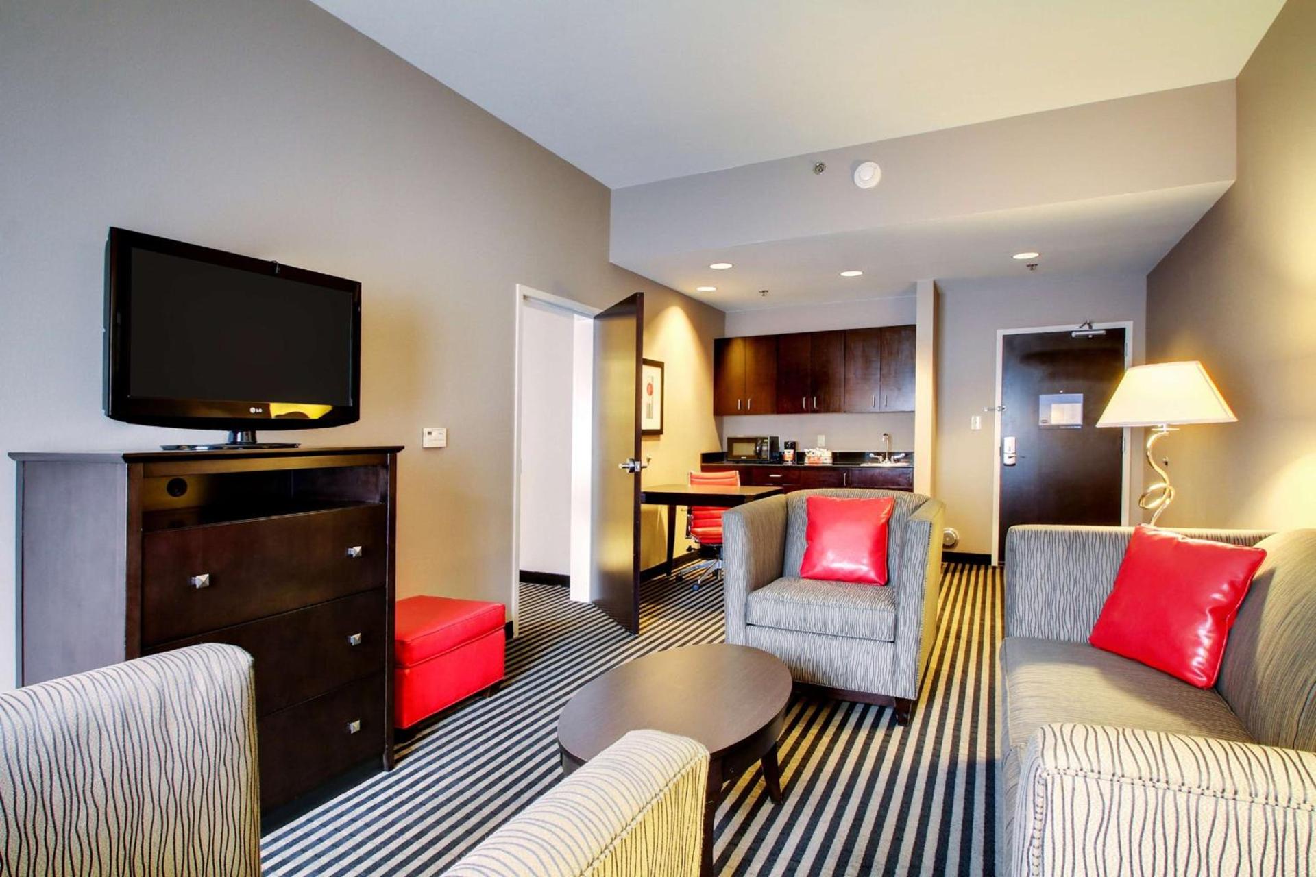 Hampton Inn Birmingham/Leeds photo 59
