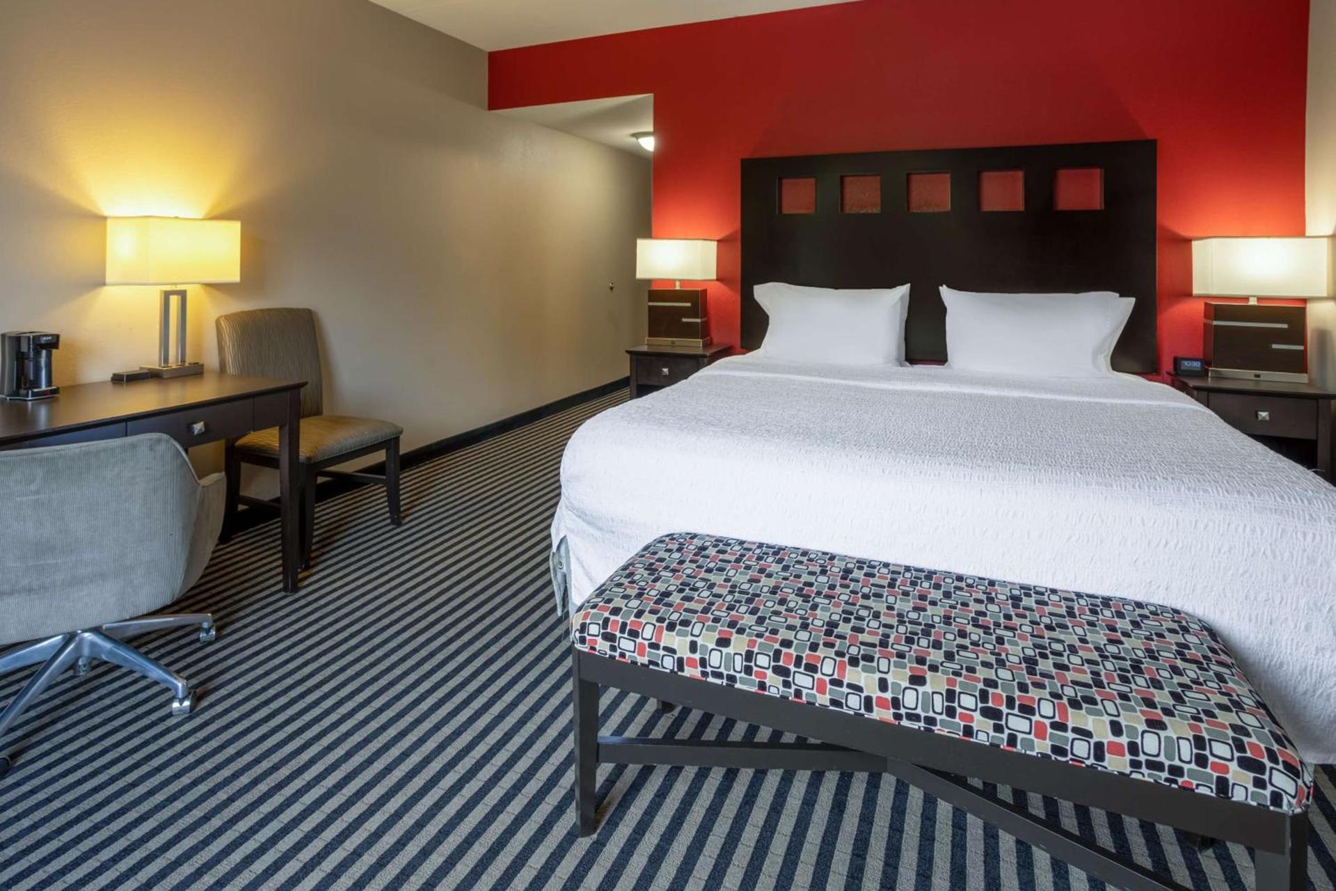 Hampton Inn Birmingham/Leeds photo 62