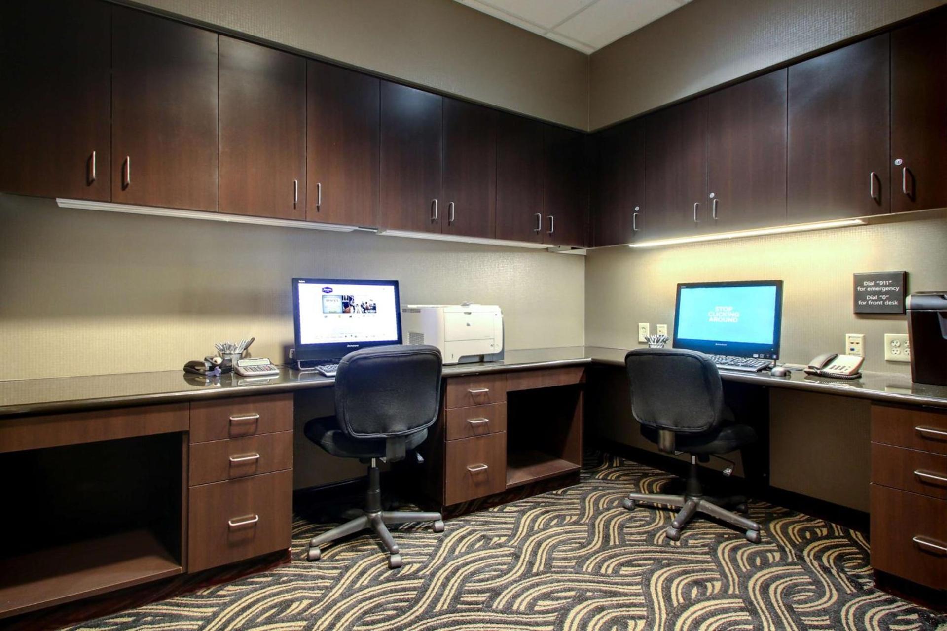 Hampton Inn Birmingham/Leeds photo 82