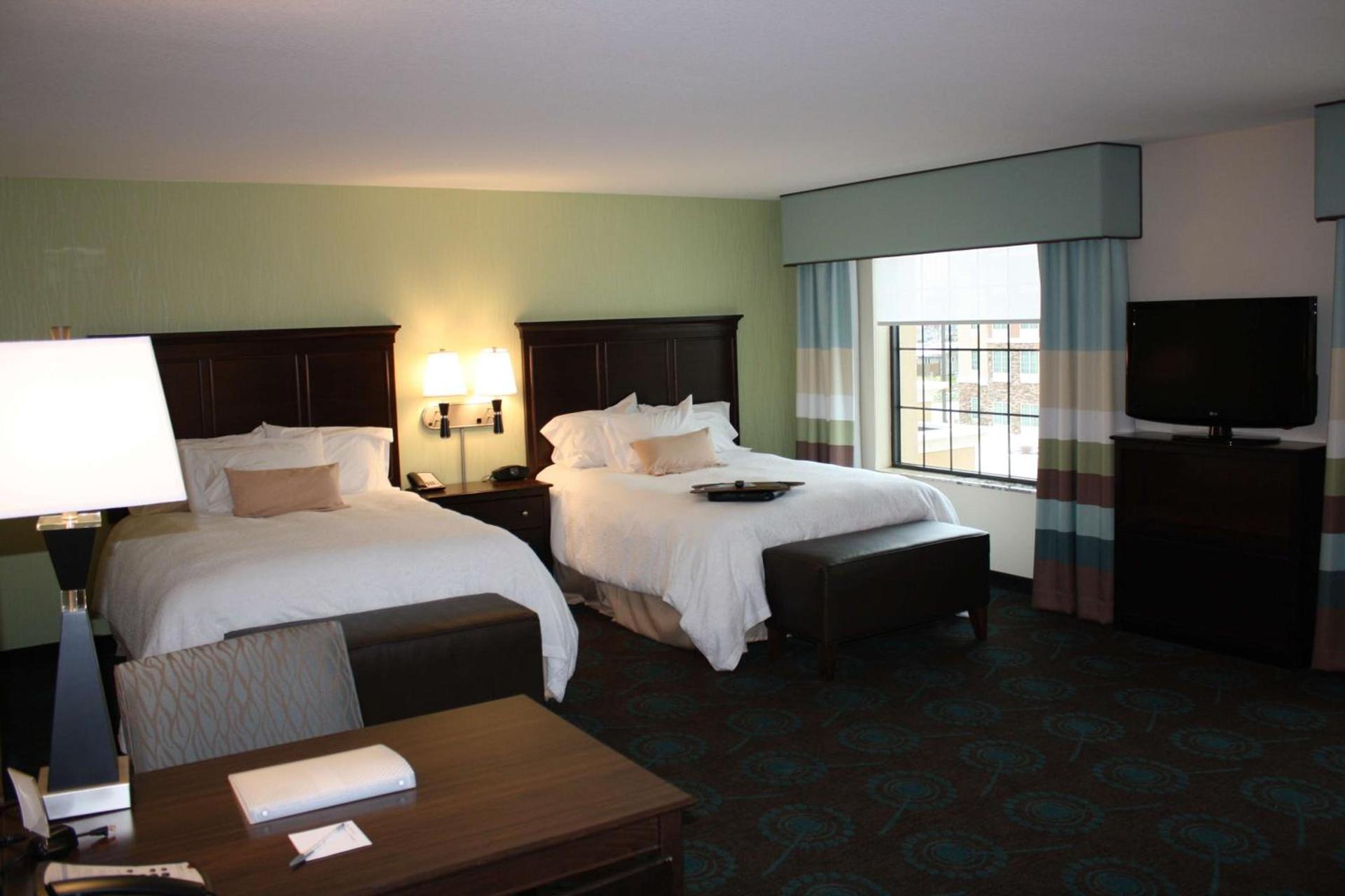 Hampton Inn and Suites St. Cloud photo 13