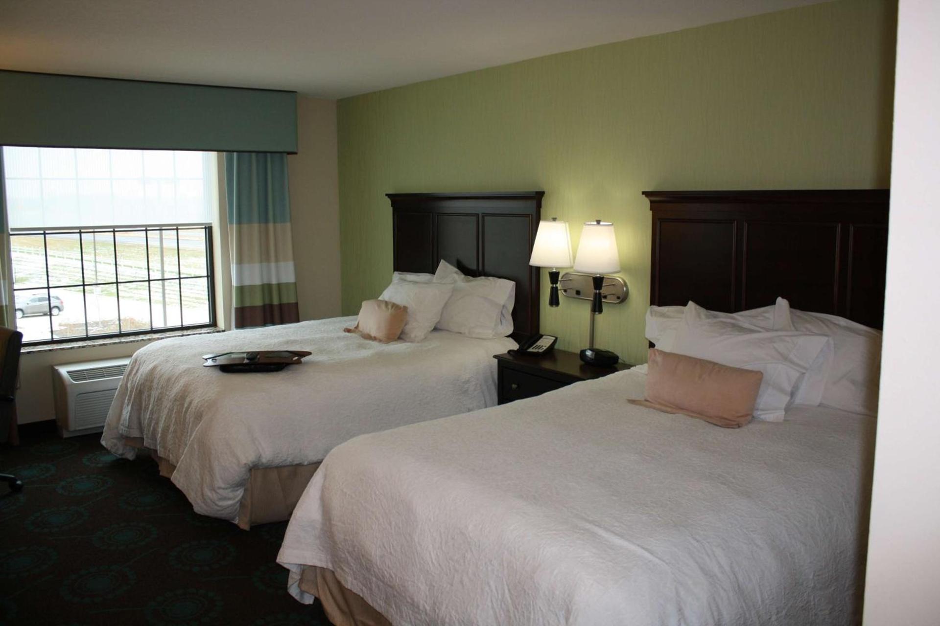 Hampton Inn and Suites St. Cloud photo 14