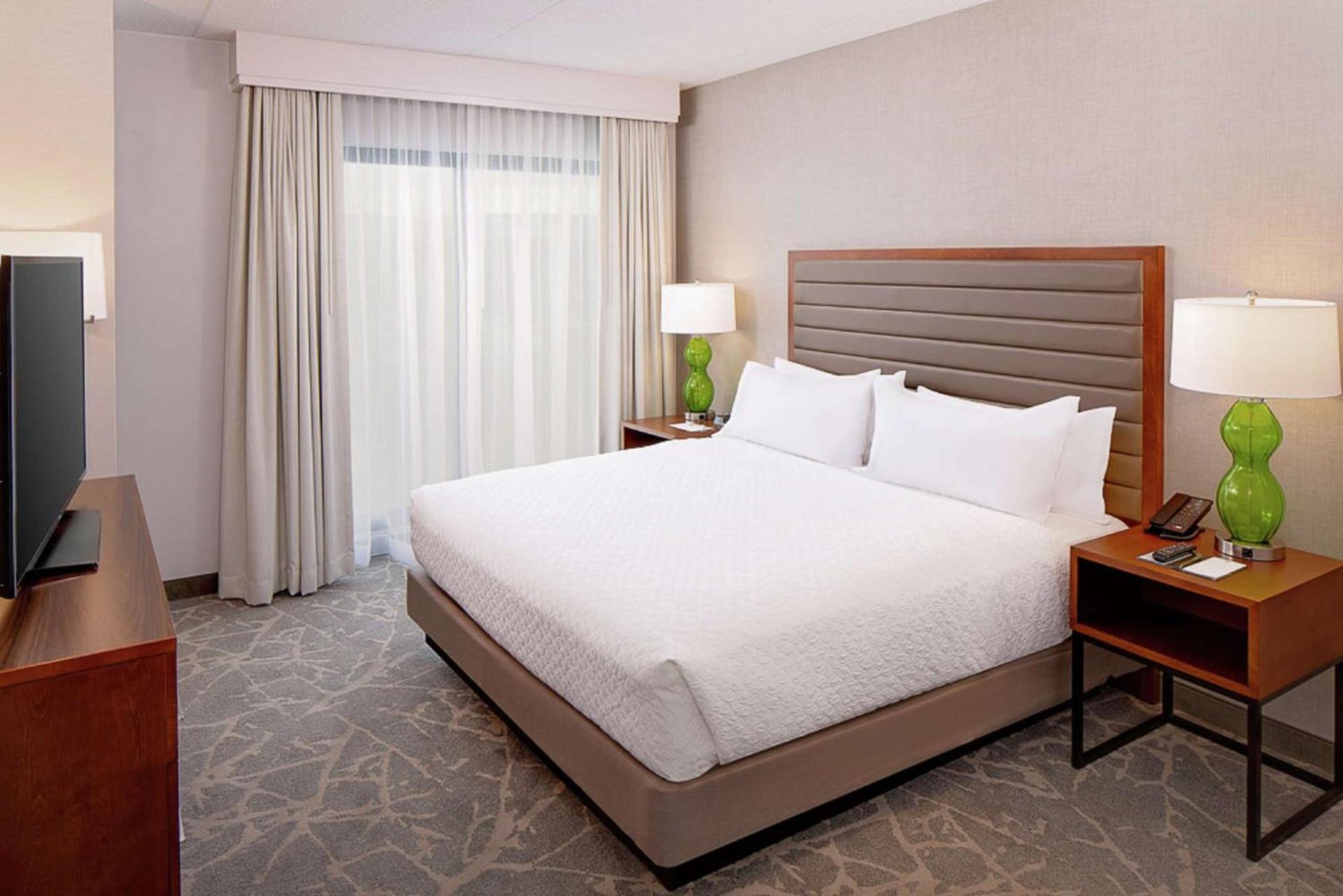 Embassy Suites by Hilton Boston Marlborough photo 17