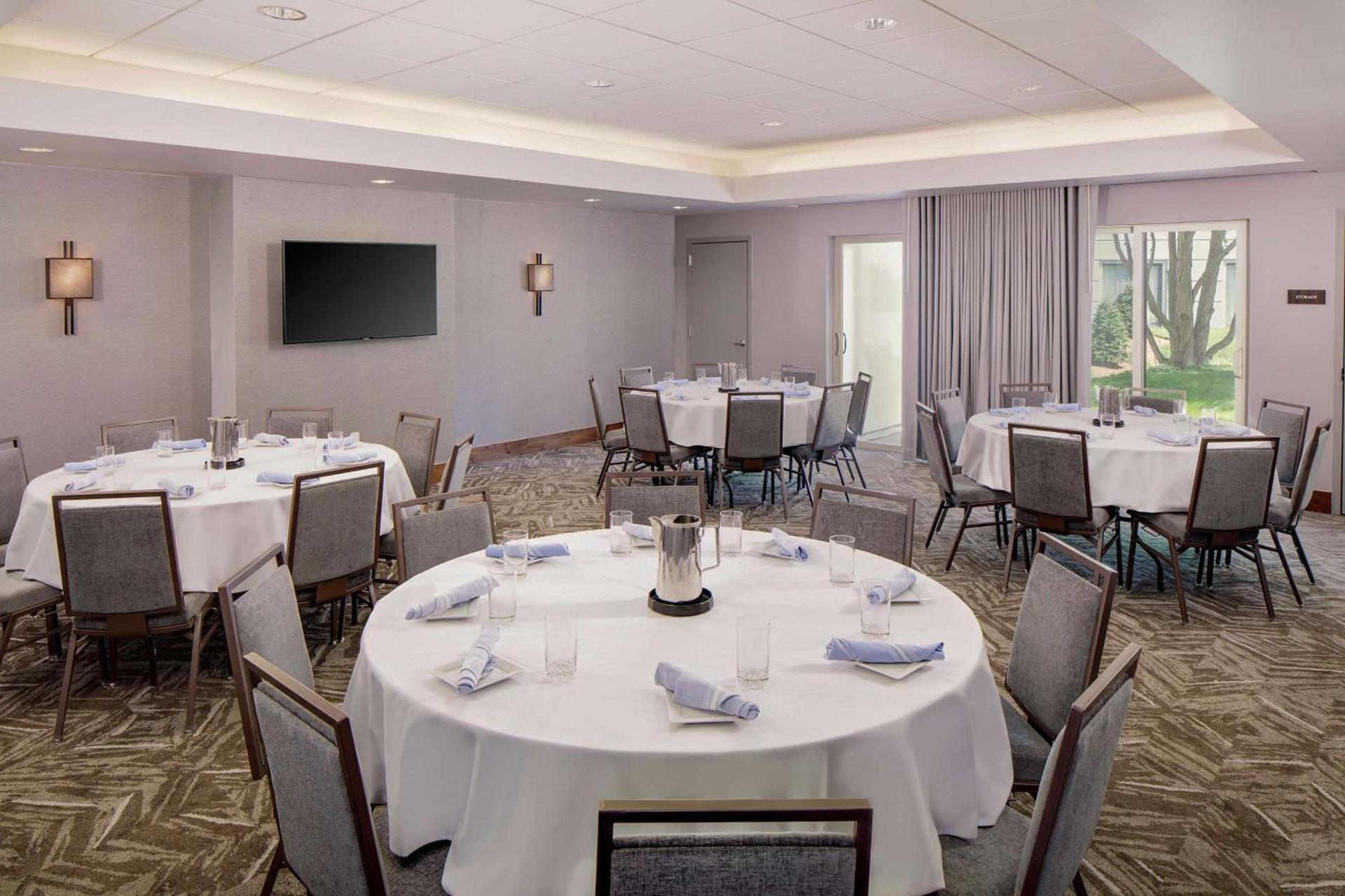 Embassy Suites by Hilton Boston Marlborough photo 28