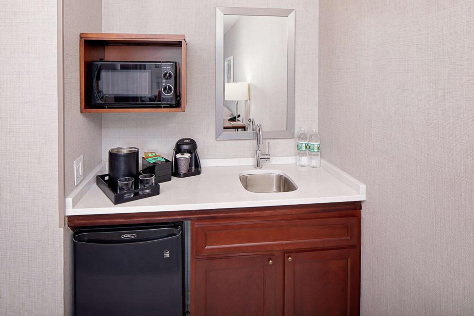 Embassy Suites by Hilton Boston Marlborough photo 25