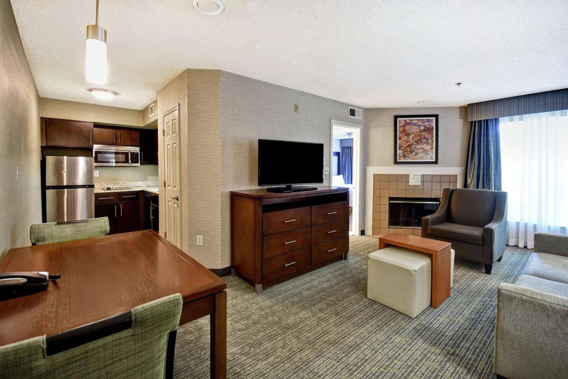 Homewood Suites by Hilton Atlanta-Galleria/Cumberland photo 39