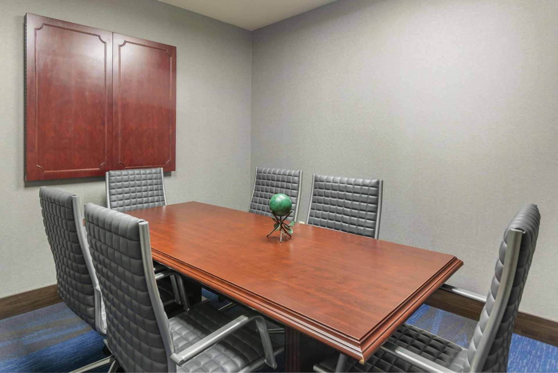Hampton Inn Brownwood photo 25