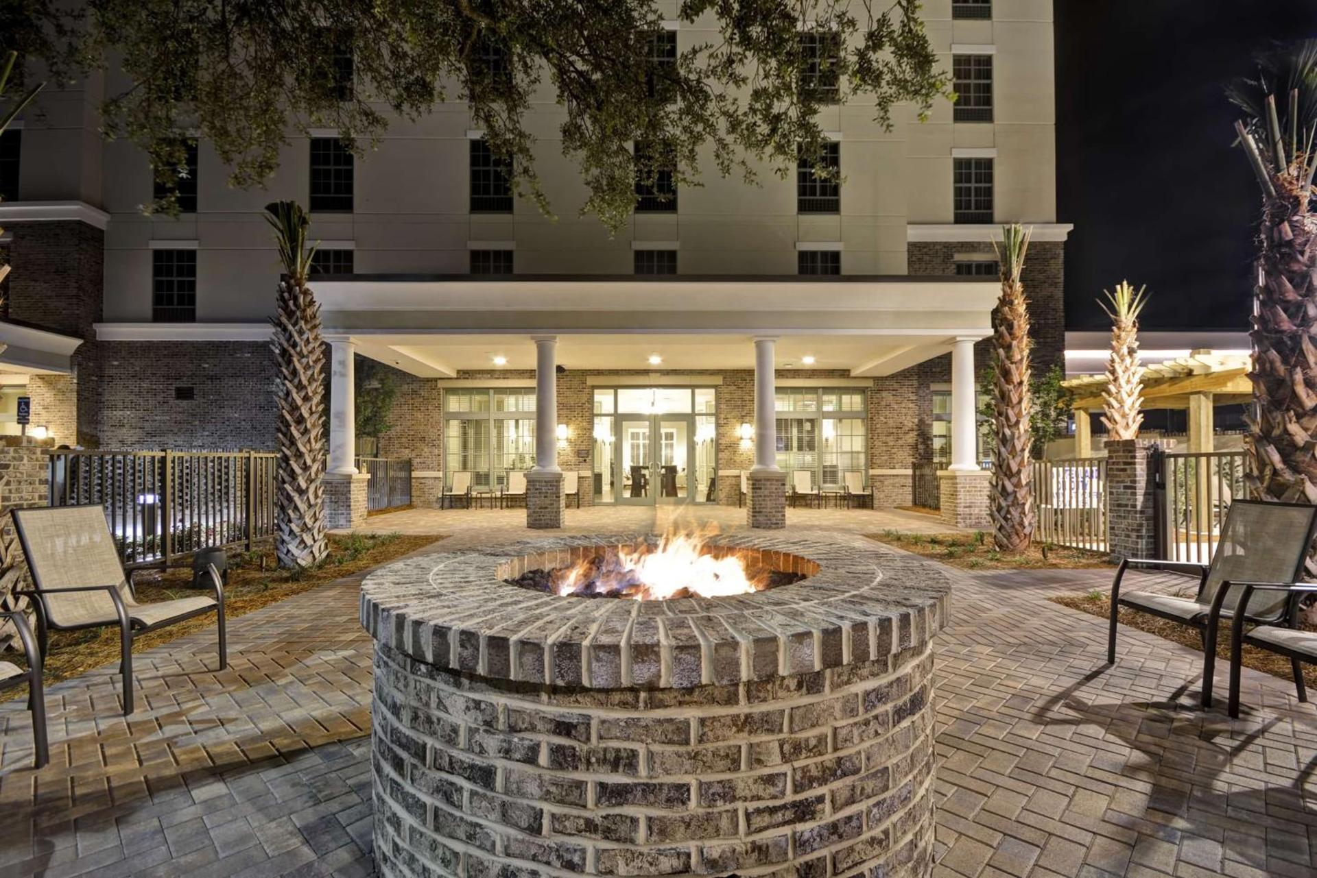 Hampton Inn & Suites Charleston Airport photo 2