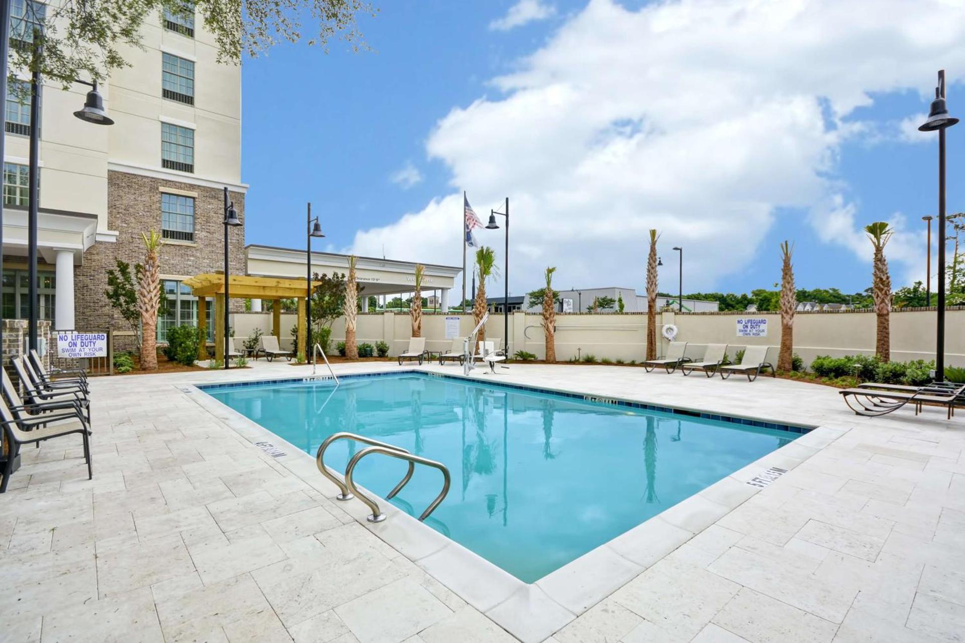 Hampton Inn & Suites Charleston Airport photo 8
