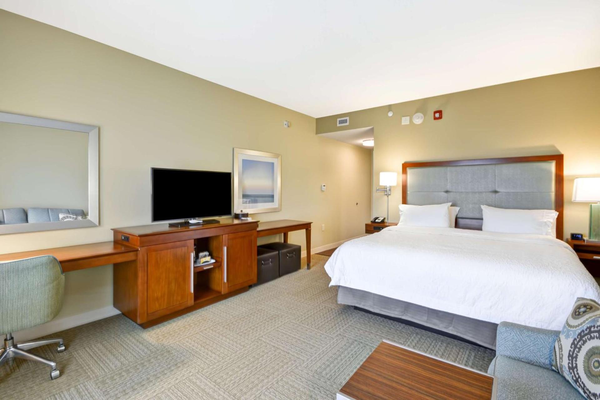 Hampton Inn & Suites Charleston Airport photo 32