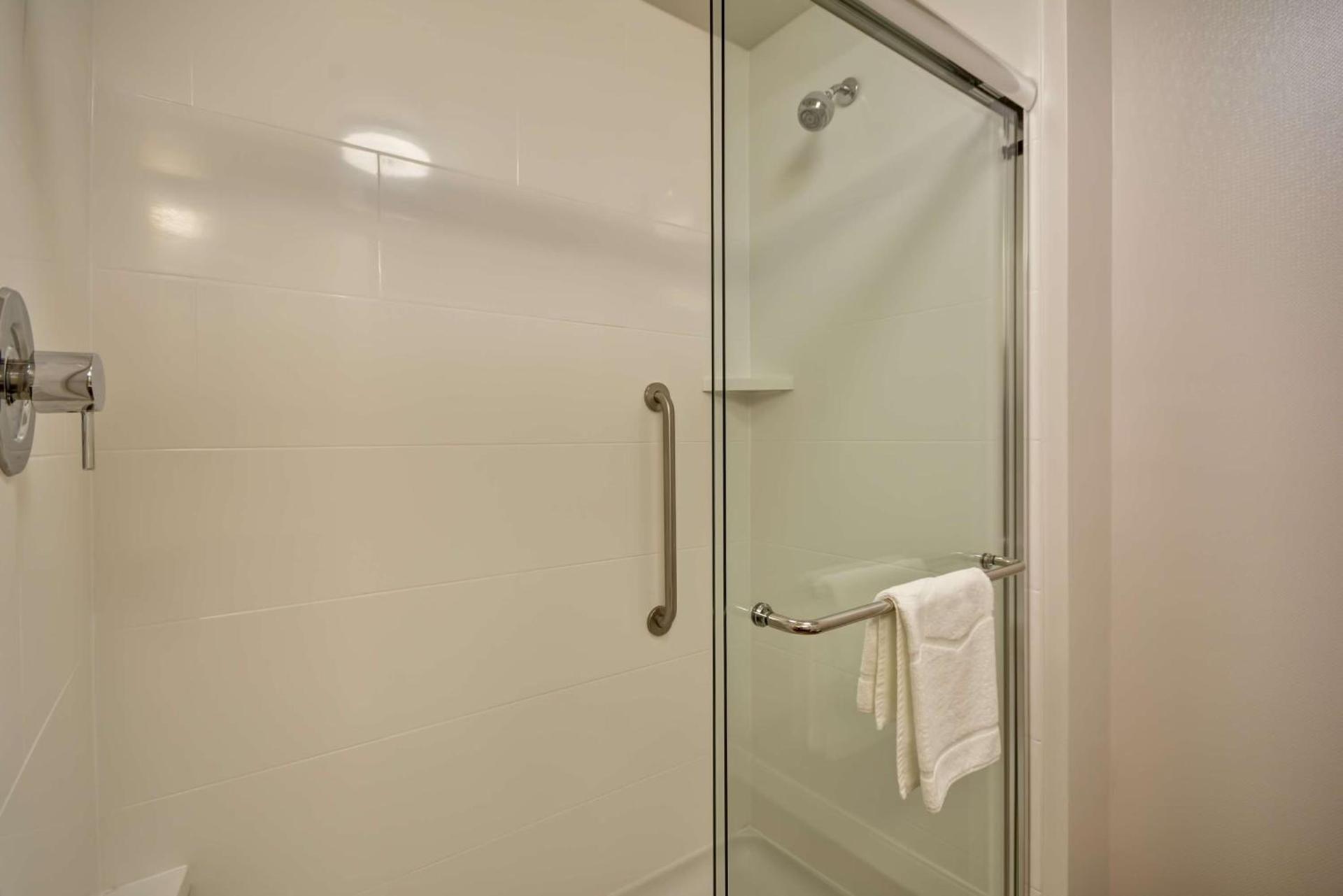 Hampton Inn & Suites Charleston Airport photo 37
