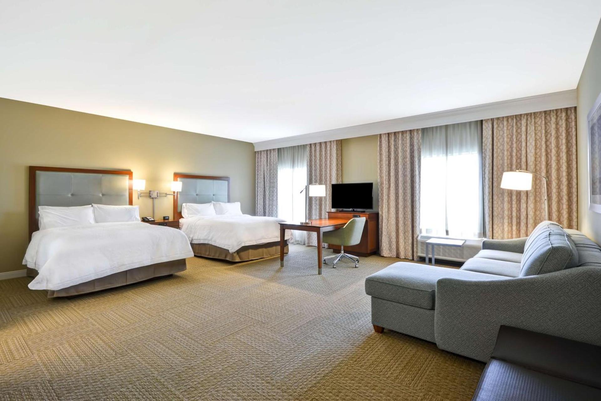 Hampton Inn & Suites Charleston Airport photo 38