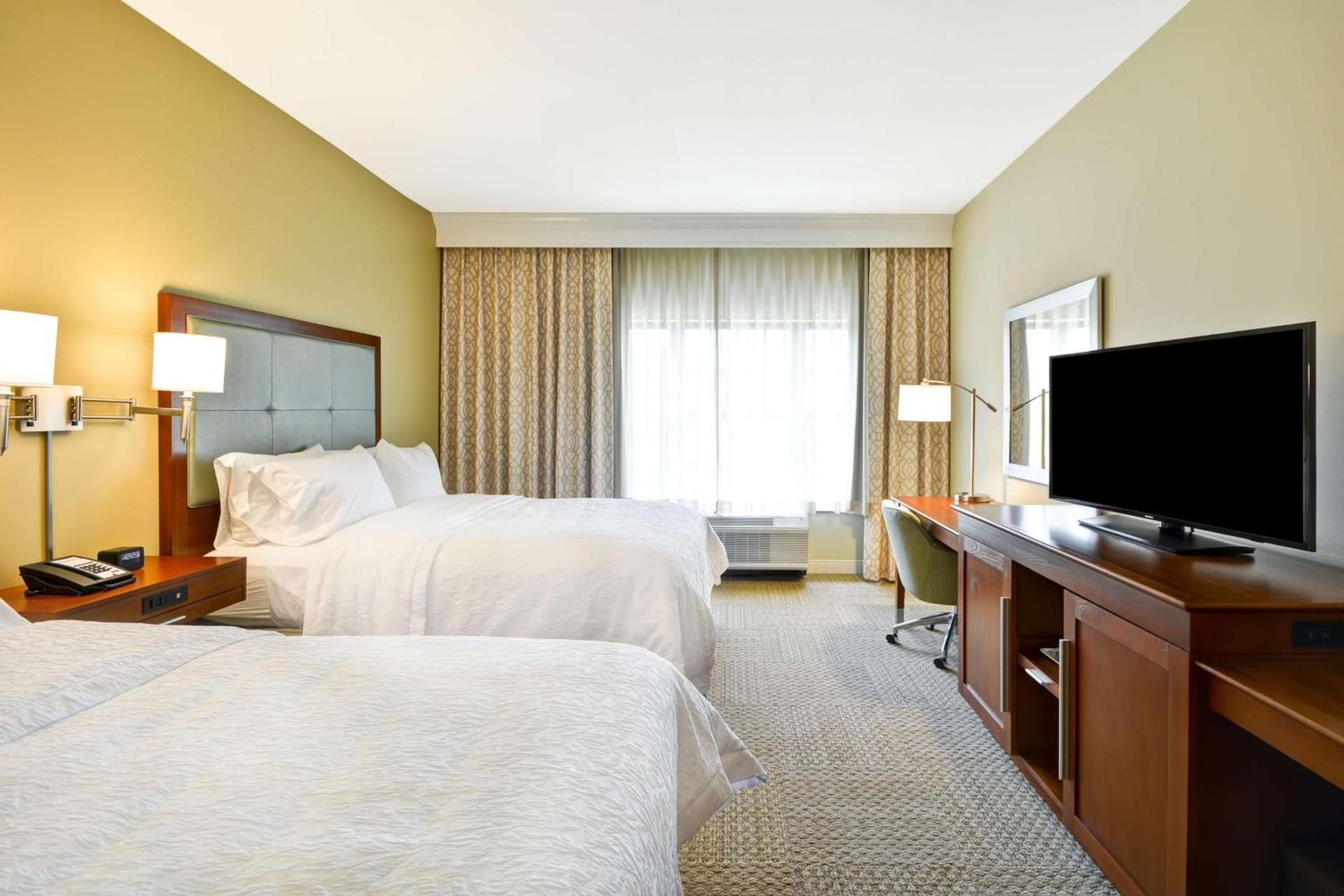 Hampton Inn & Suites Charleston Airport photo 40