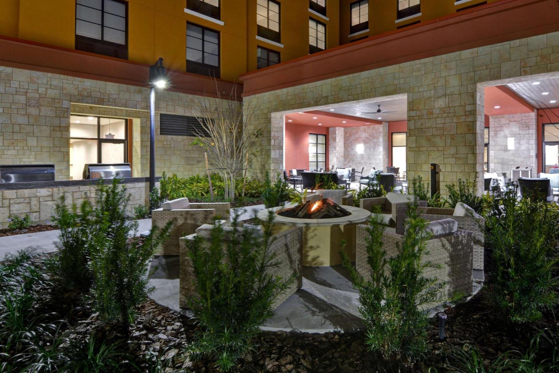 Home2 Suites By Hilton Orlando Flamingo Crossings, FL photo 12