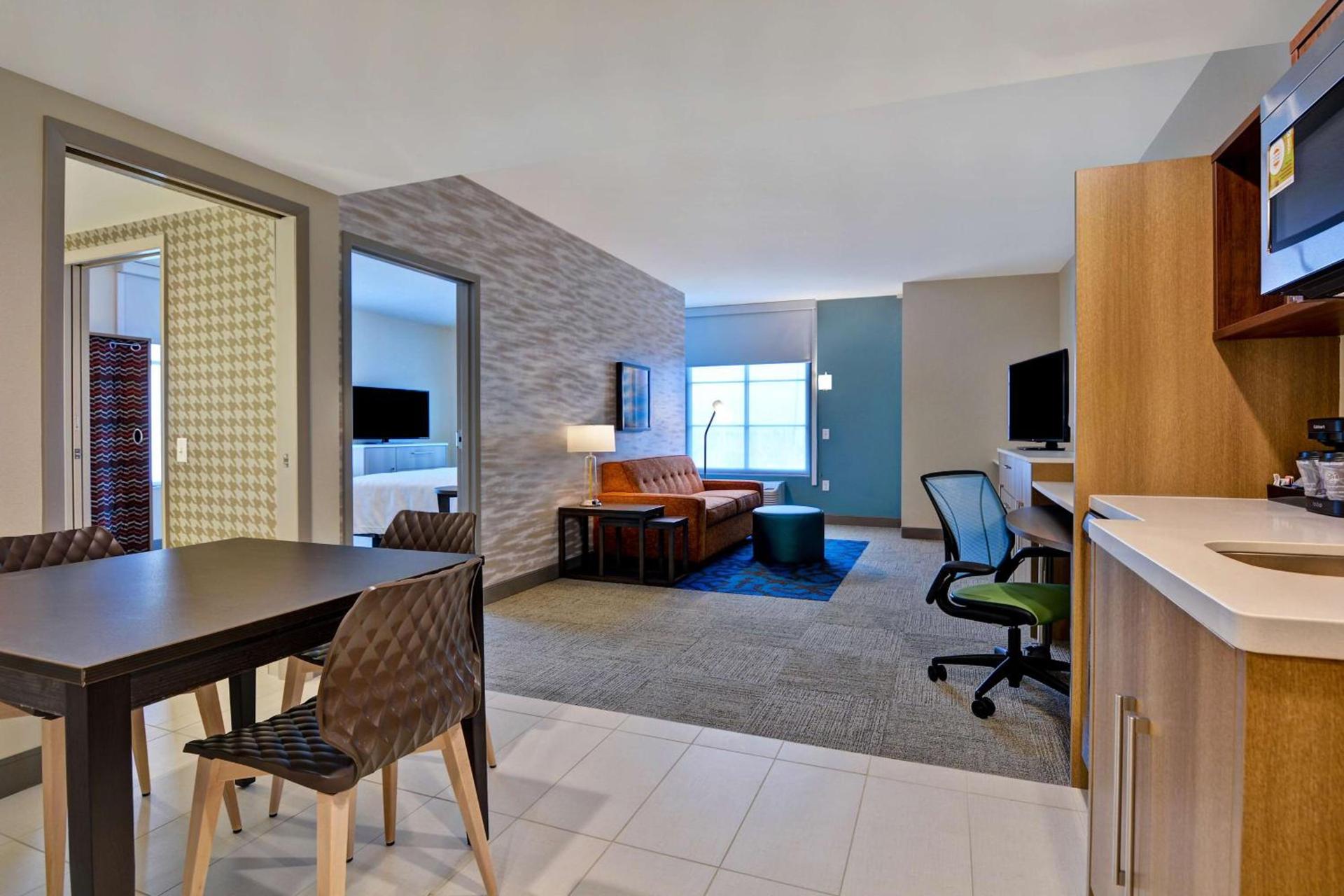 Home2 Suites By Hilton Orlando Flamingo Crossings, FL photo 24