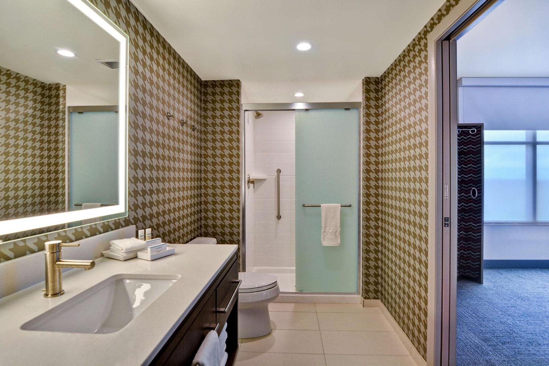 Home2 Suites By Hilton Orlando Flamingo Crossings, FL photo 36