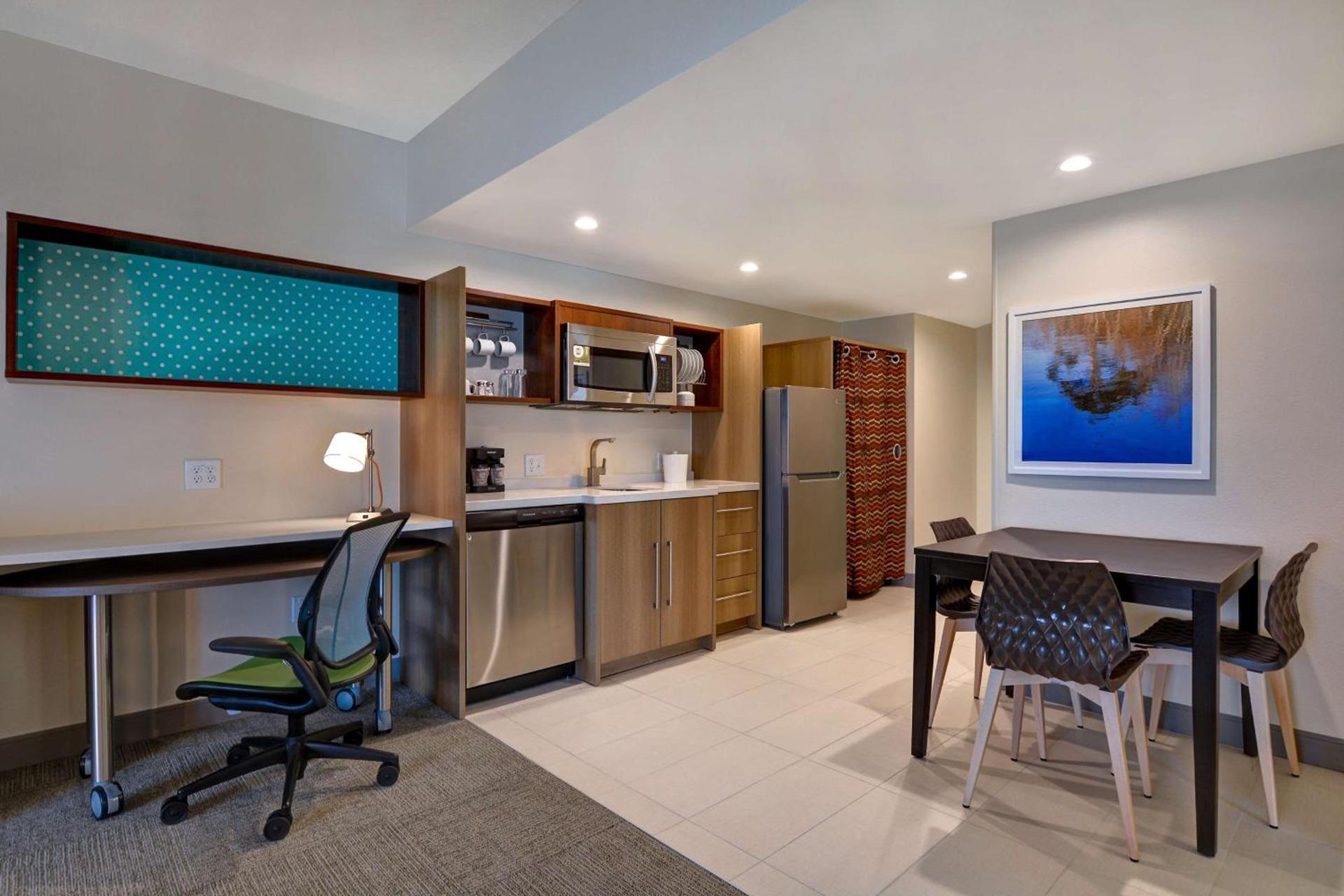 Home2 Suites By Hilton Orlando Flamingo Crossings, FL photo 43