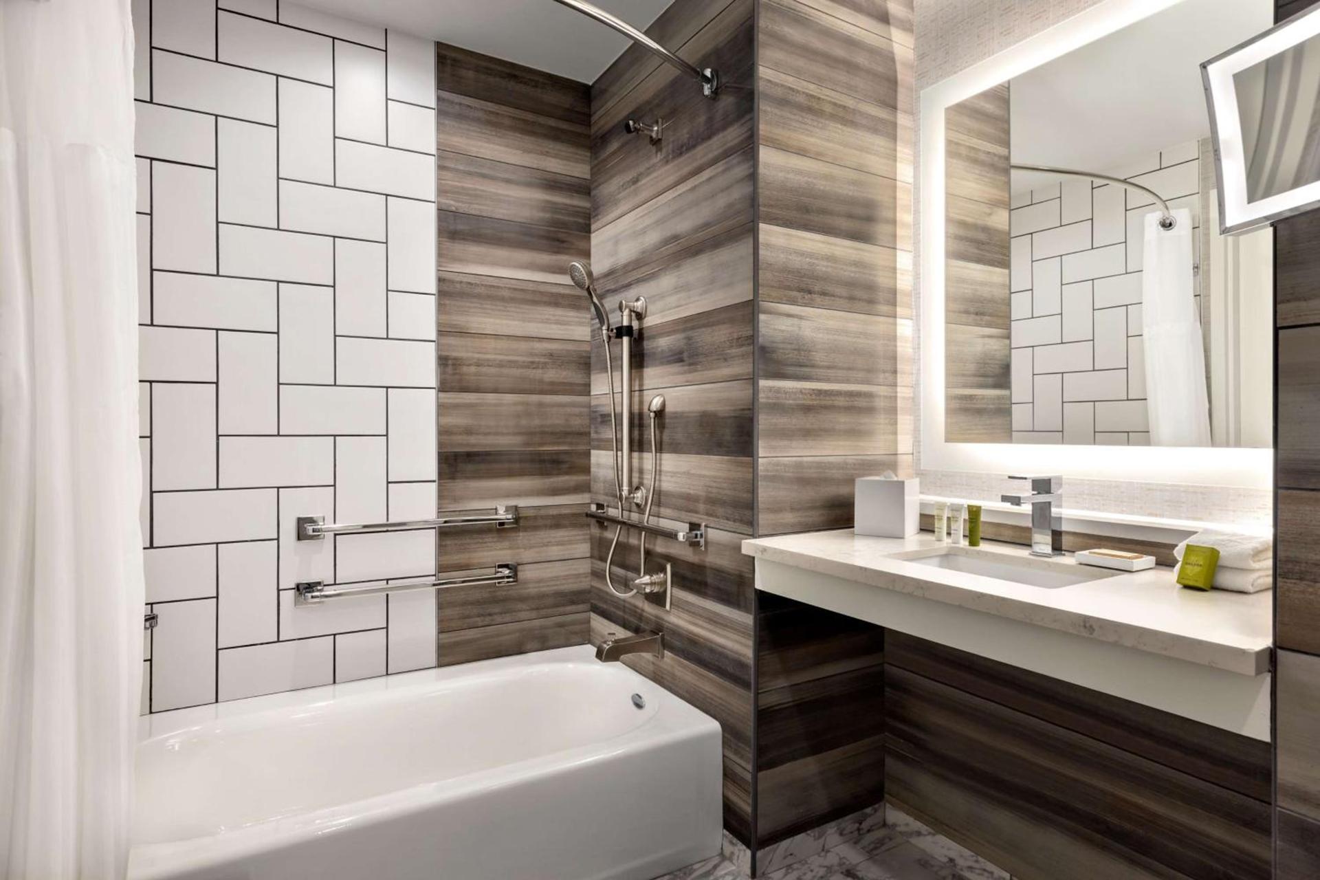 Hilton Alpharetta Atlanta photo 39