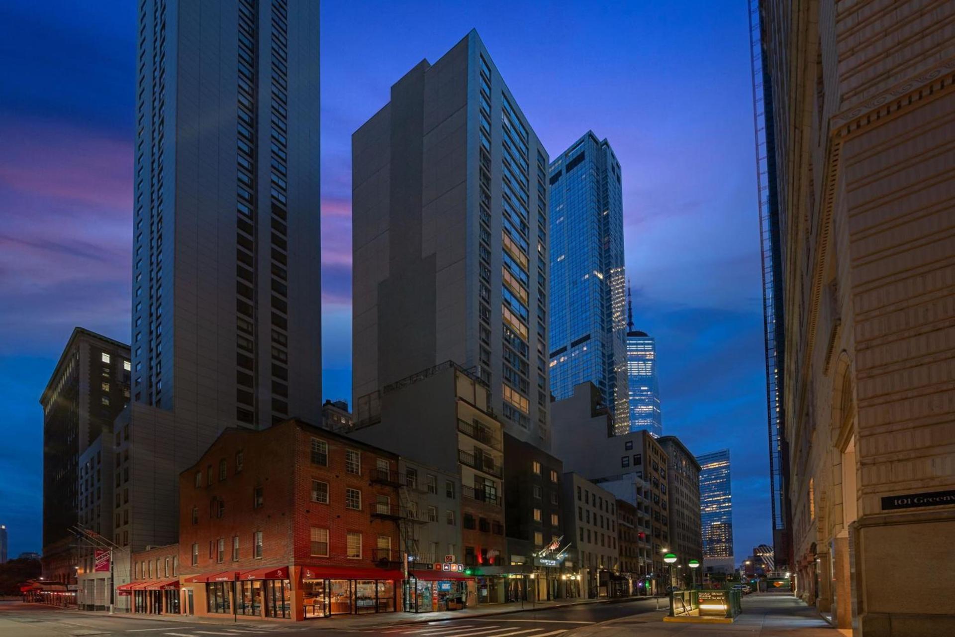 Courtyard by Marriott New York World Trade Center Area photo 1