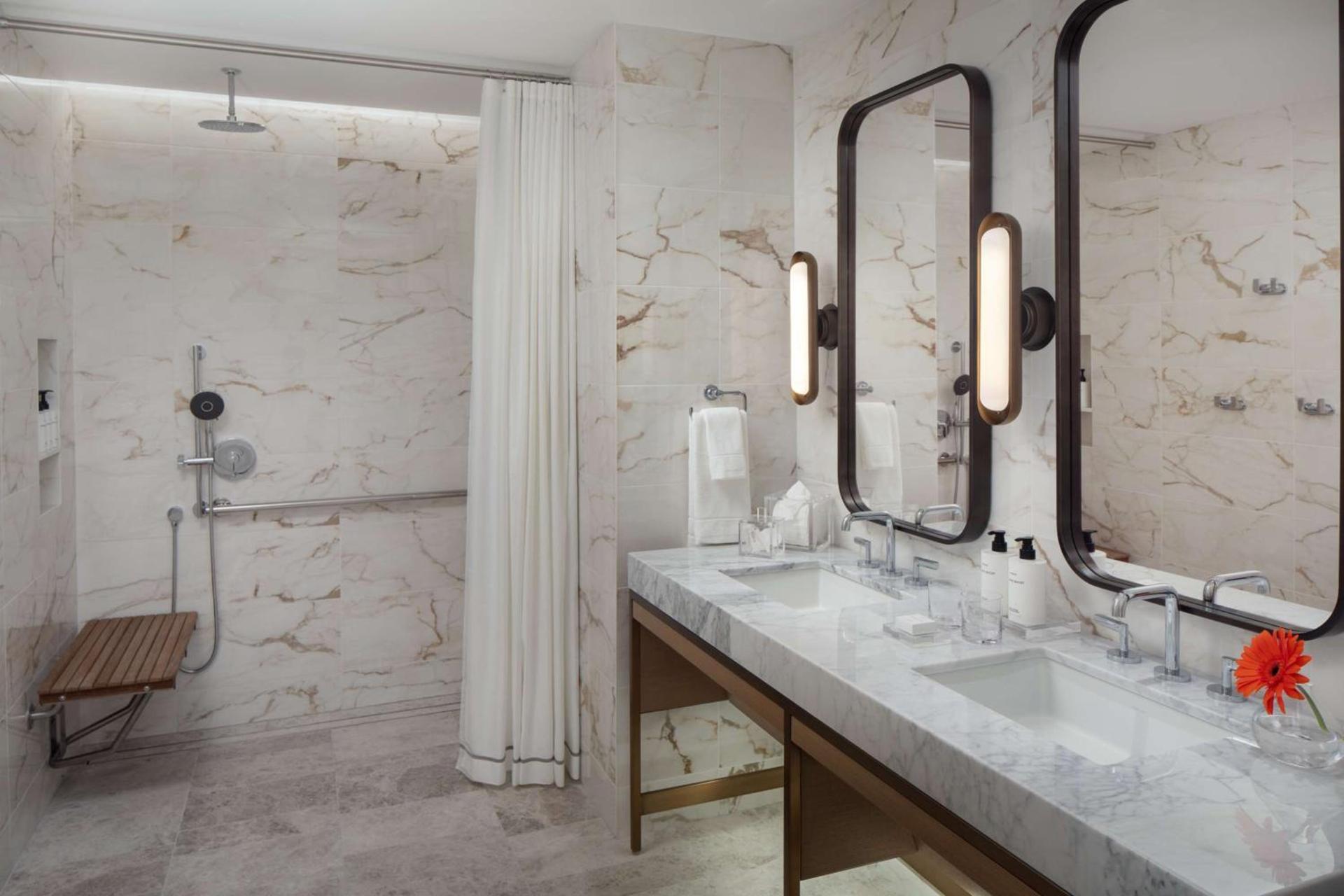 Conrad Nashville photo 18
