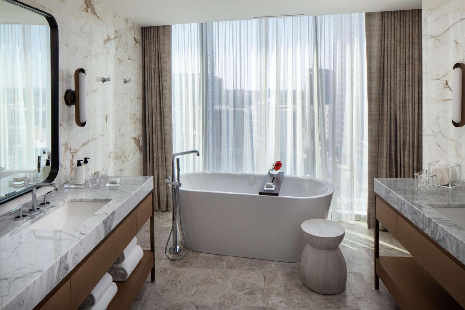 Conrad Nashville photo 20