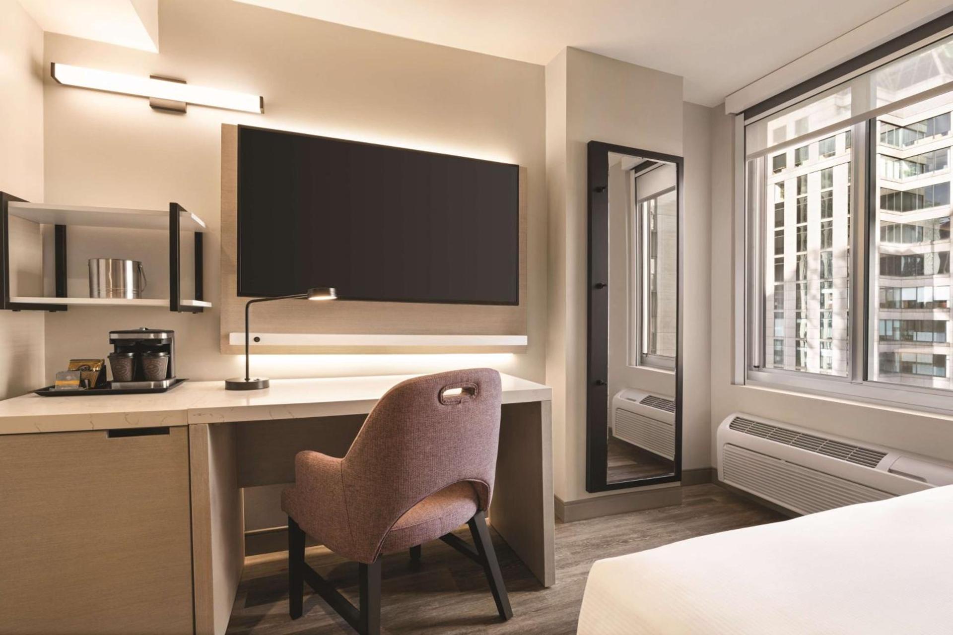 DoubleTree by Hilton New York Midtown Fifth Ave photo 18