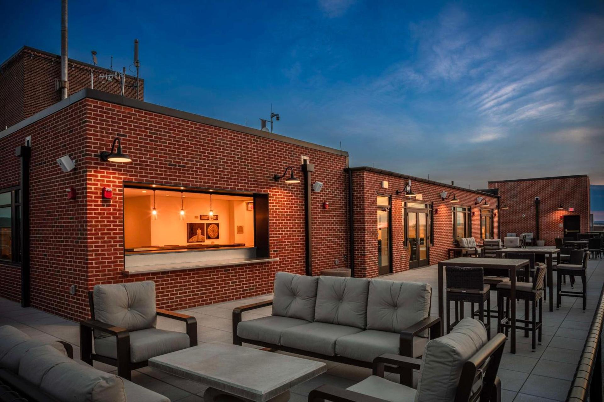 The Yorktowne Hotel, Tapestry Collection by Hilton photo 41