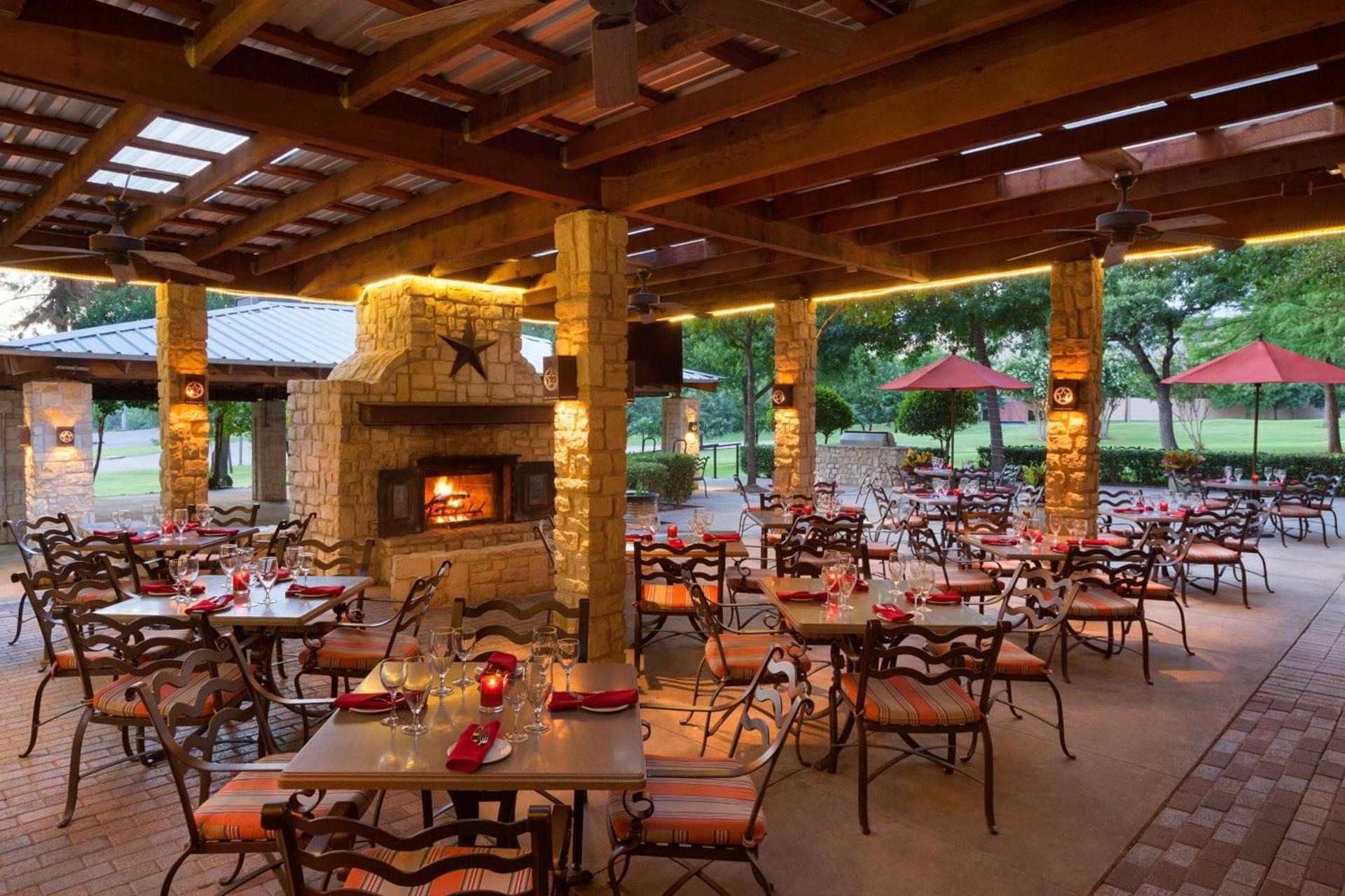 Hilton DFW Lakes Executive Conference Center photo 8