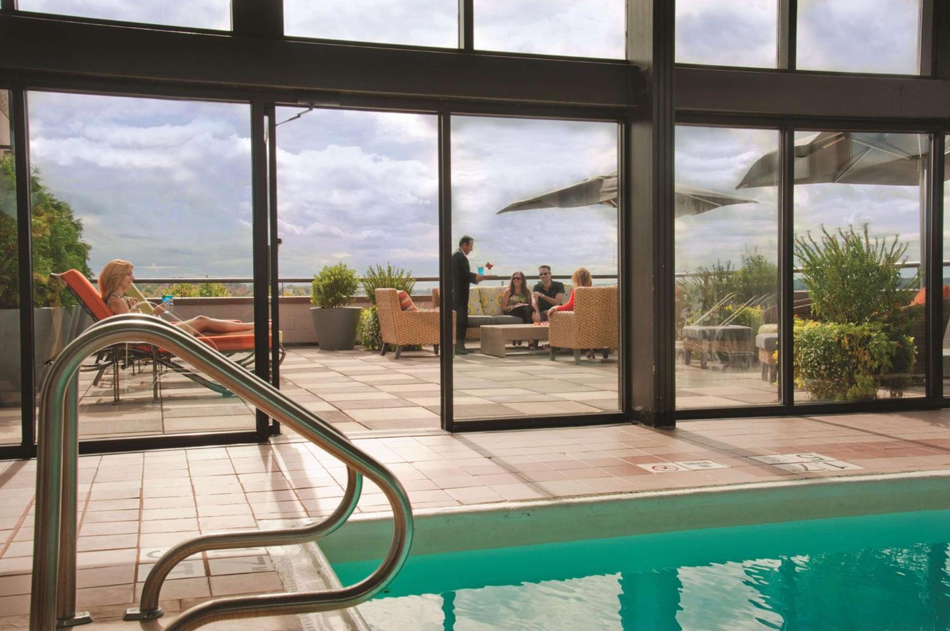 DoubleTree by Hilton Manchester Downtown photo 9