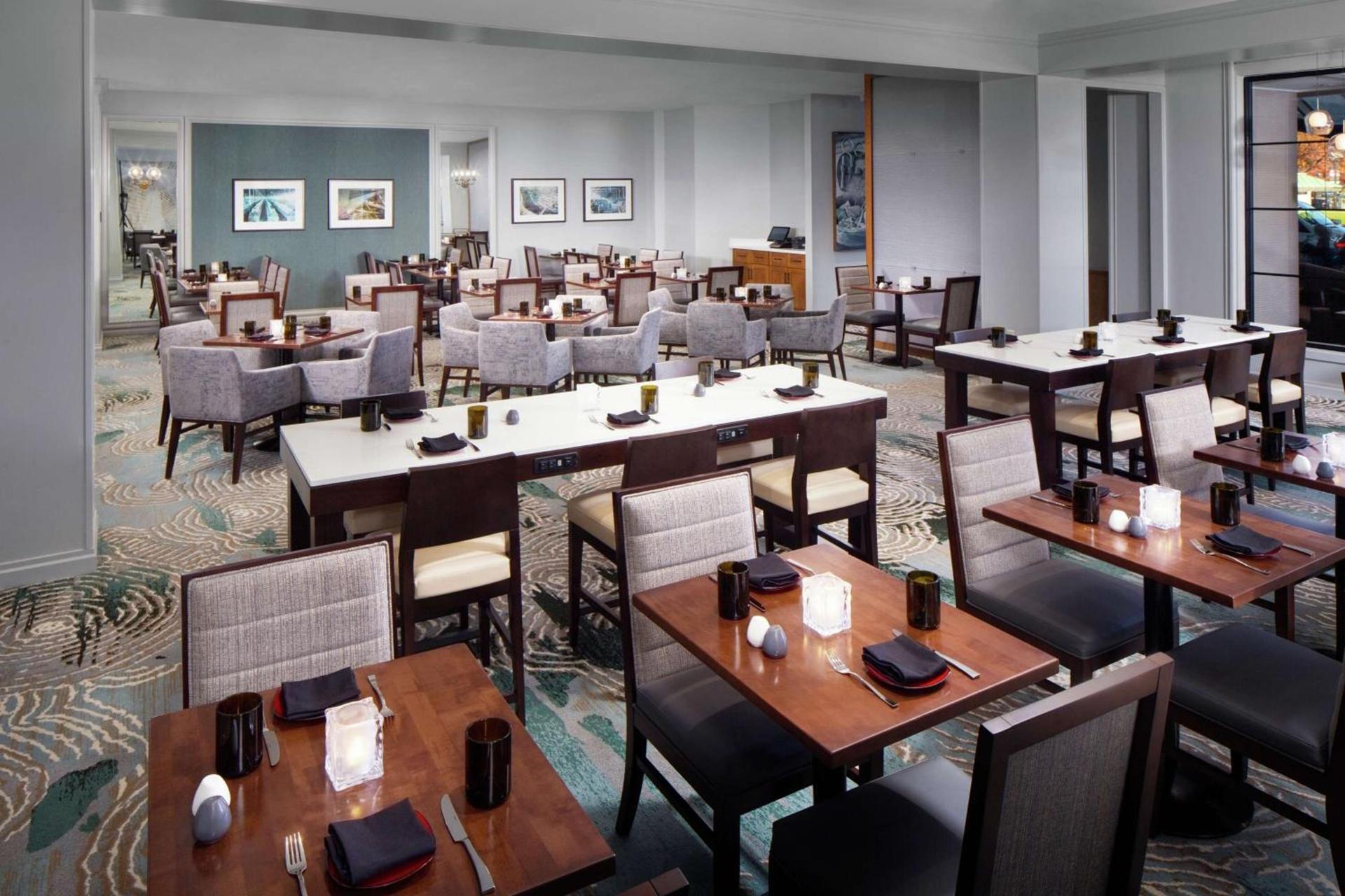 DoubleTree by Hilton Manchester Downtown photo 52