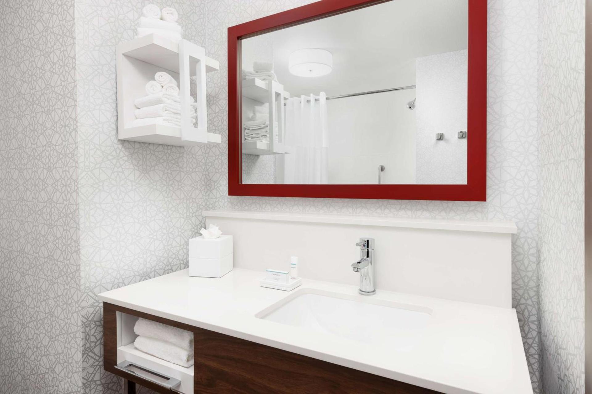 Hampton Inn Oakhurst-Yosemite photo 14