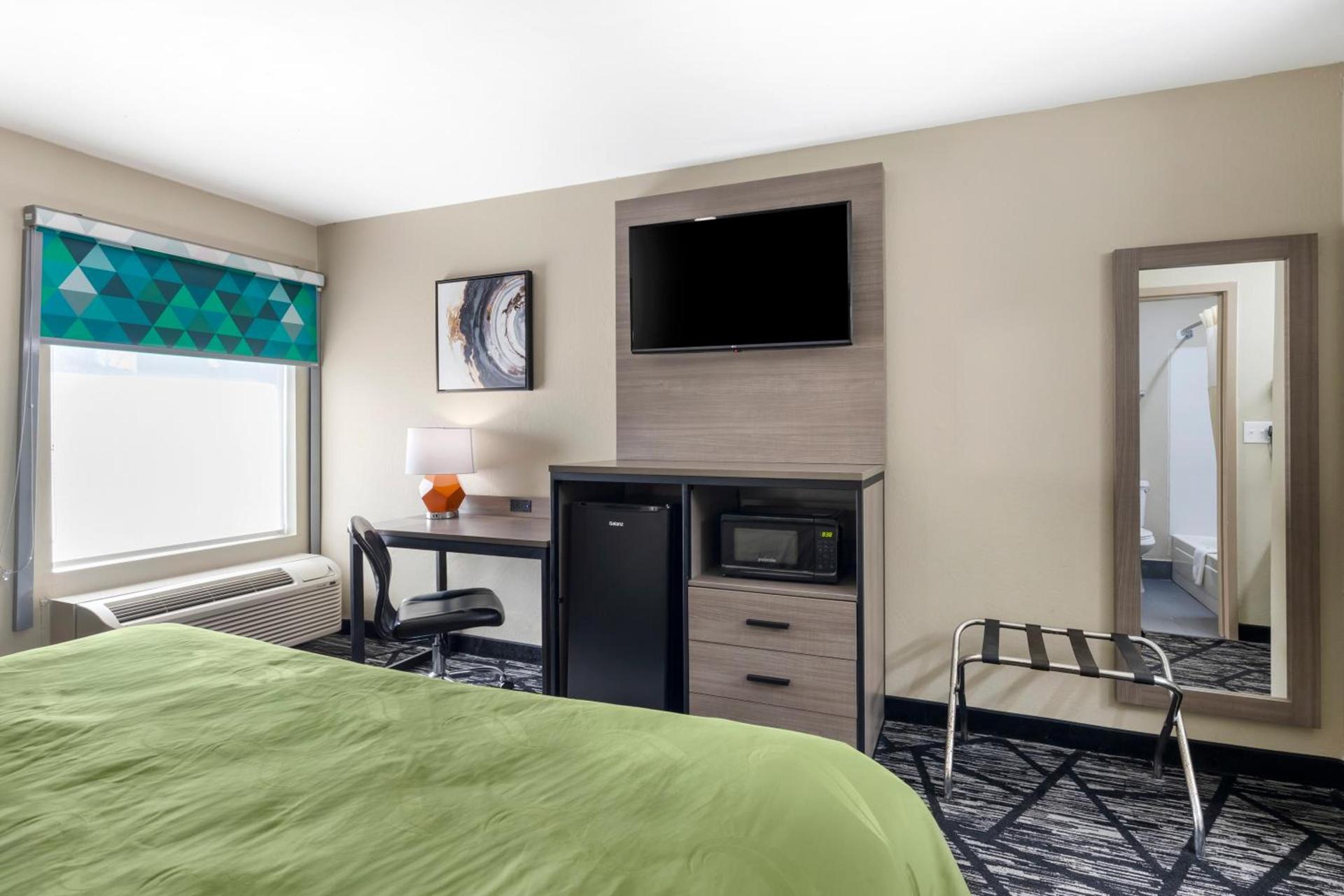Quality Inn Jackson Northwest photo 43