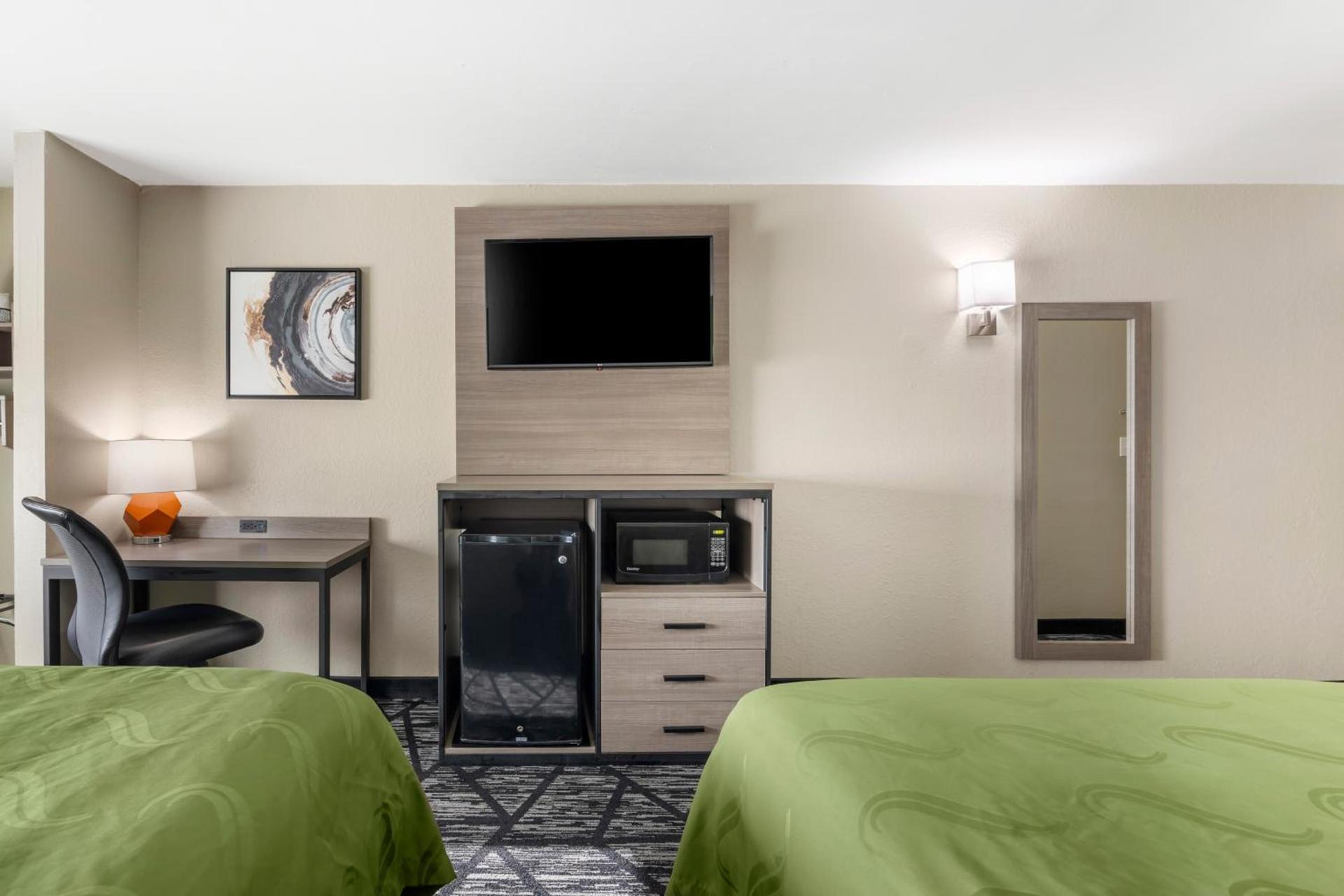Quality Inn Jackson Northwest photo 55