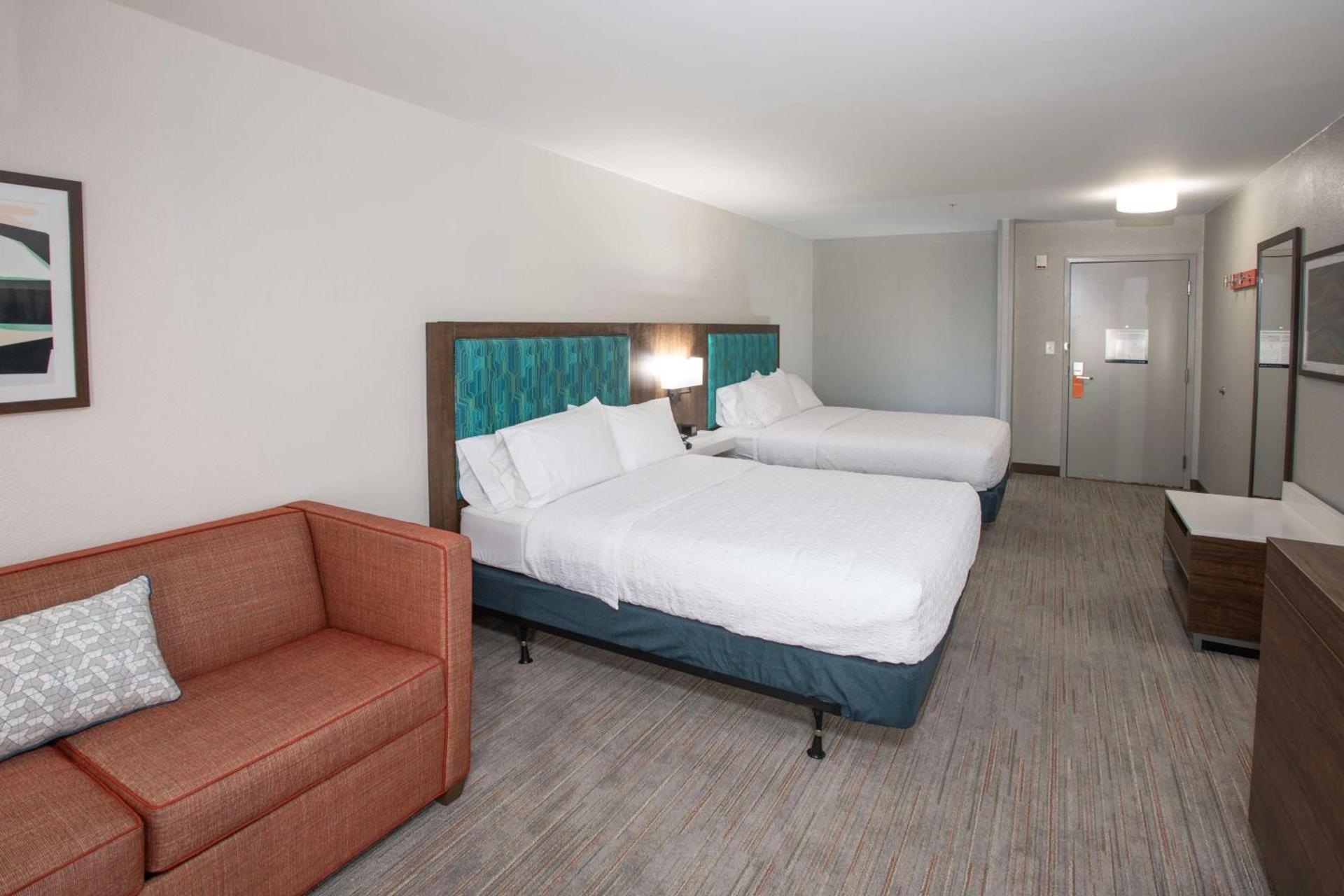 Hampton Inn Dry Ridge photo 19