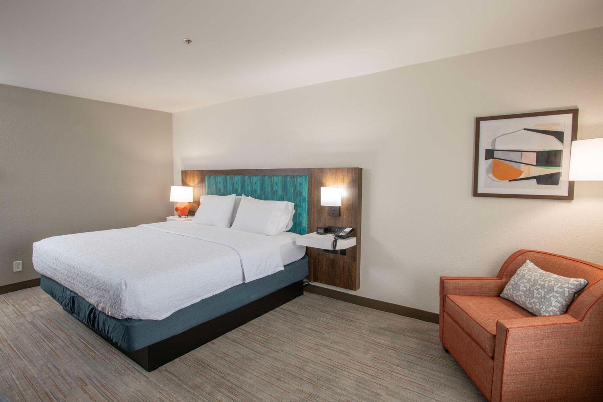 Hampton Inn Dry Ridge photo 37