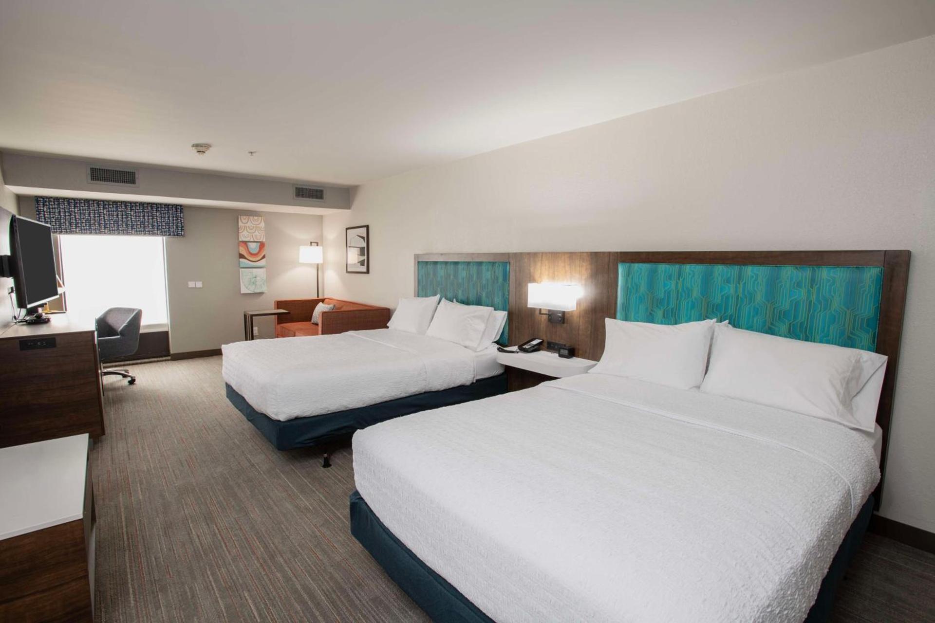 Hampton Inn Dry Ridge photo 41