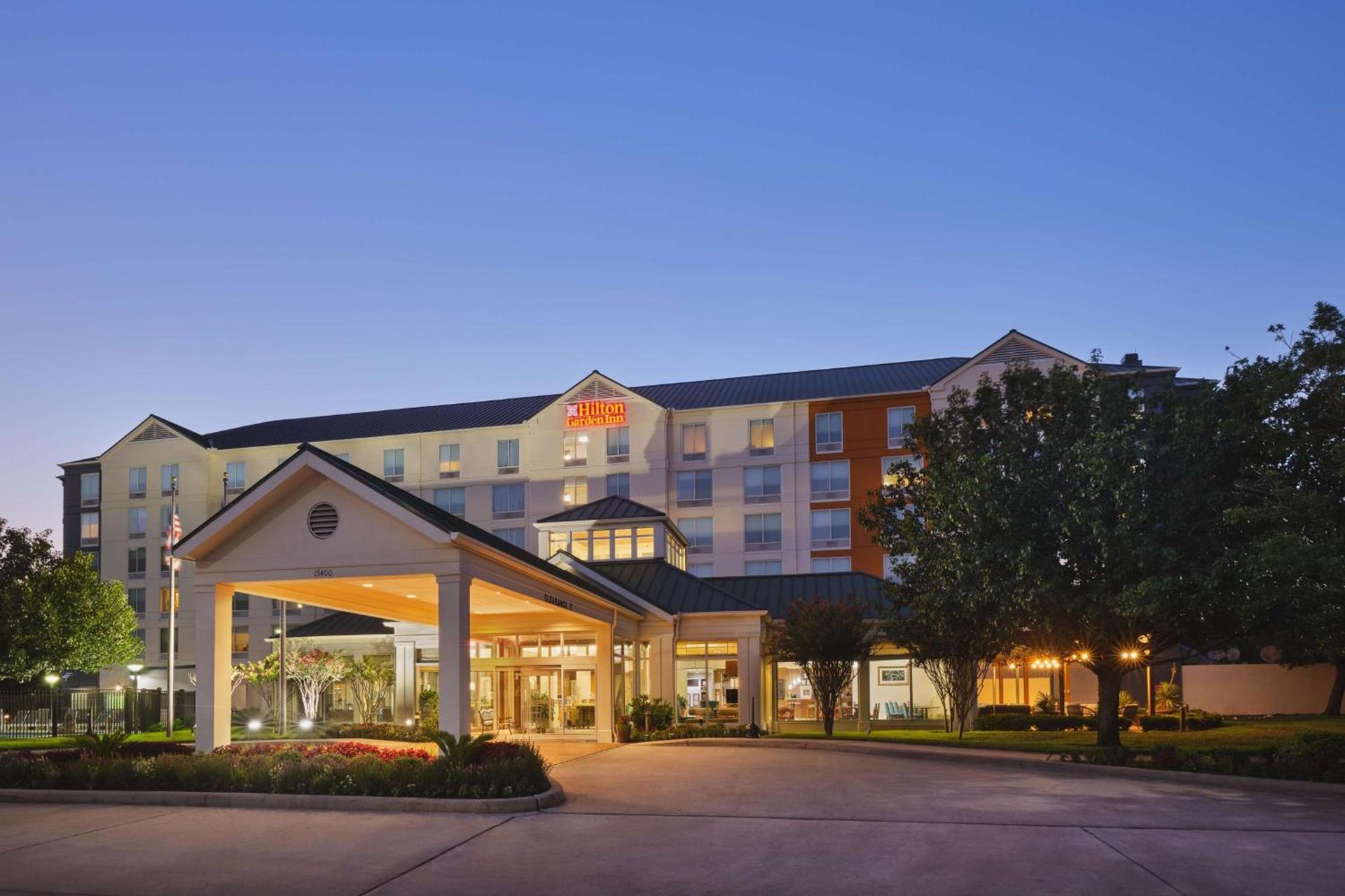 Hilton Garden Inn Houston/Bush Intercontinental Airport photo 2