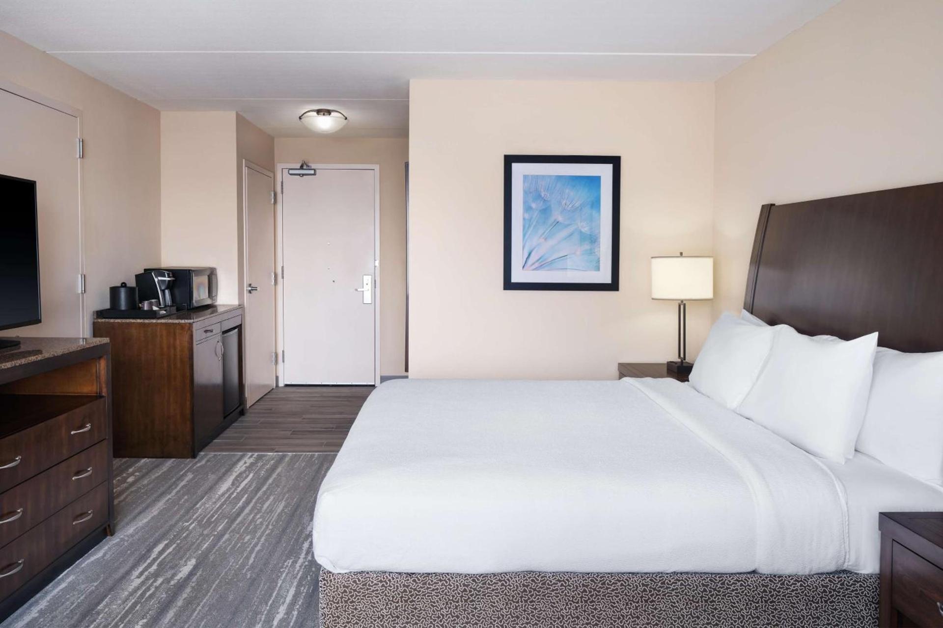 Hilton Garden Inn Houston/Bush Intercontinental Airport photo 13