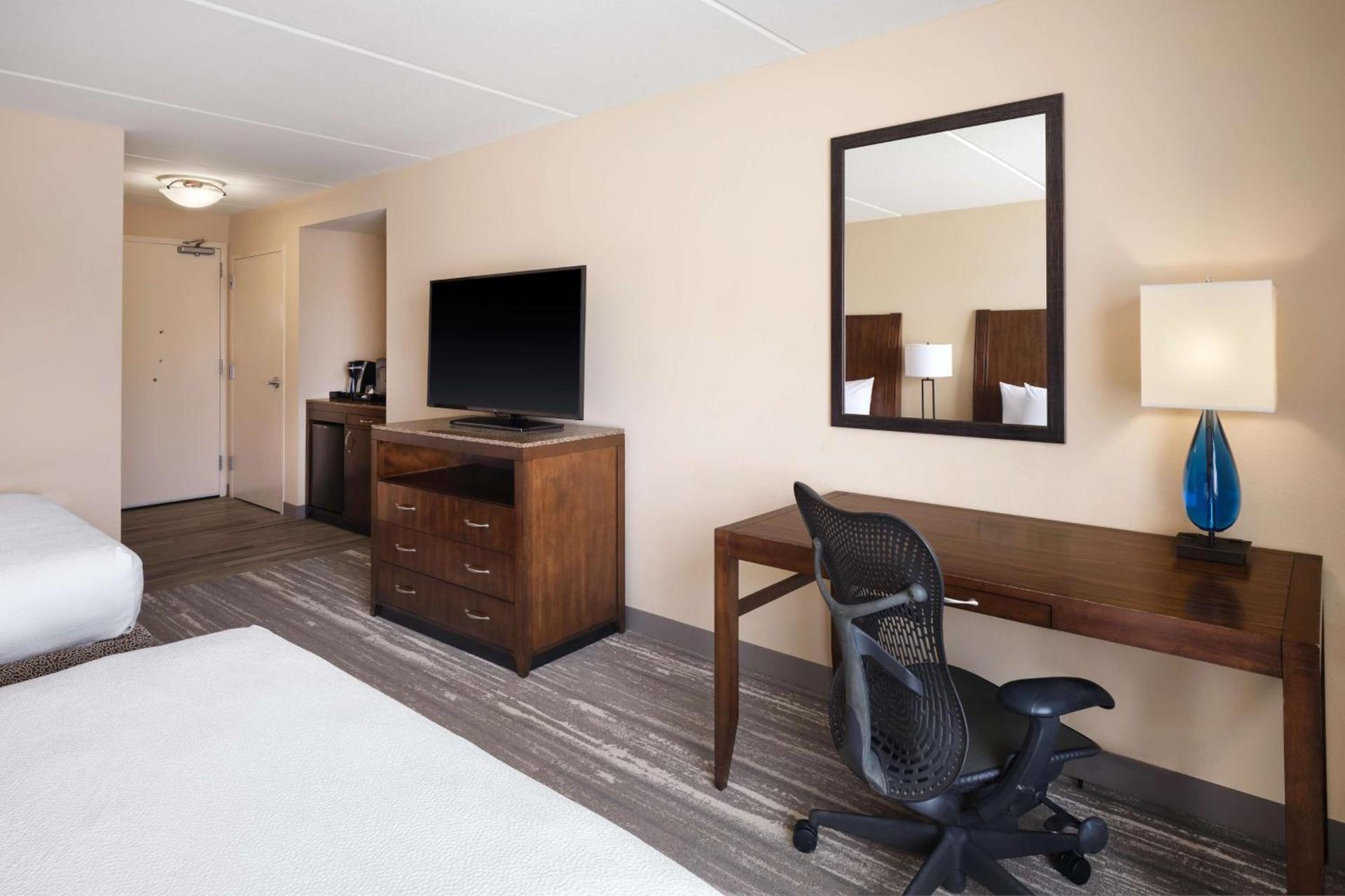 Hilton Garden Inn Houston/Bush Intercontinental Airport photo 16