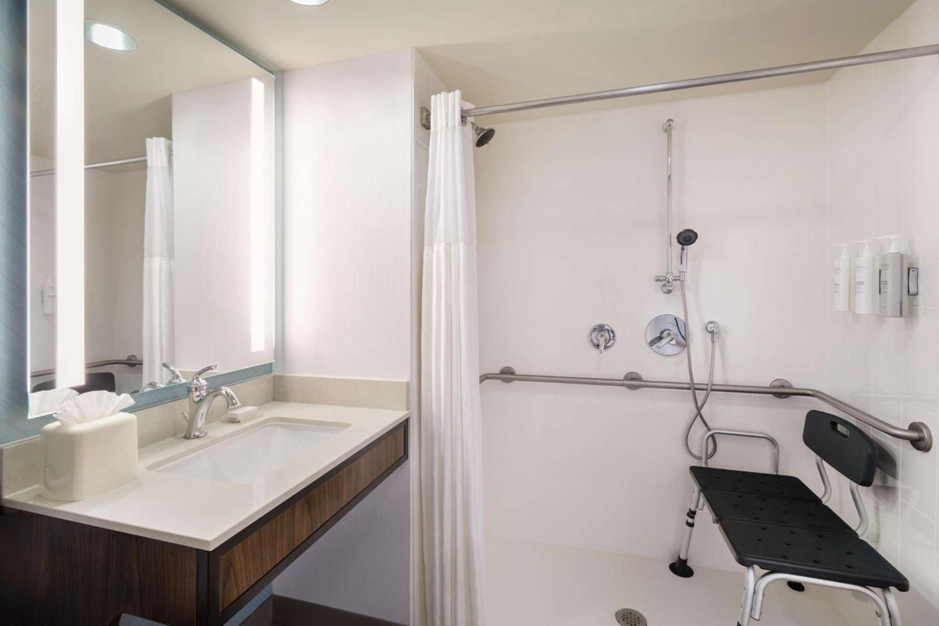 Hilton Garden Inn Houston/Bush Intercontinental Airport photo 19