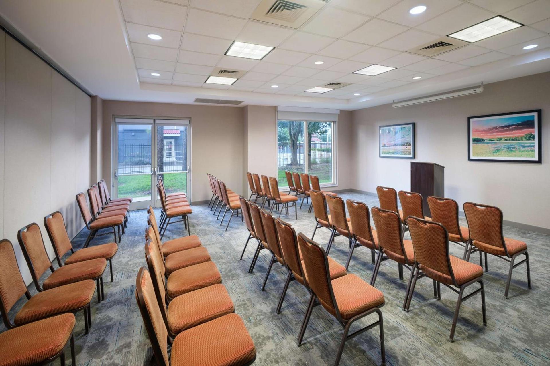 Hilton Garden Inn Houston/Bush Intercontinental Airport photo 27