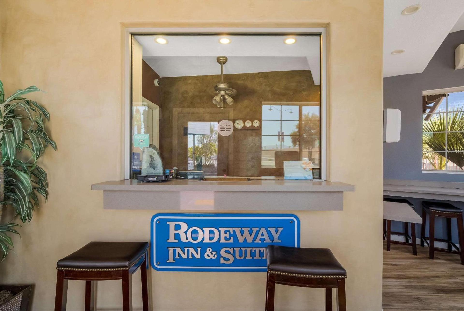 Rodeway Inn and Suites near Coachella photo 5