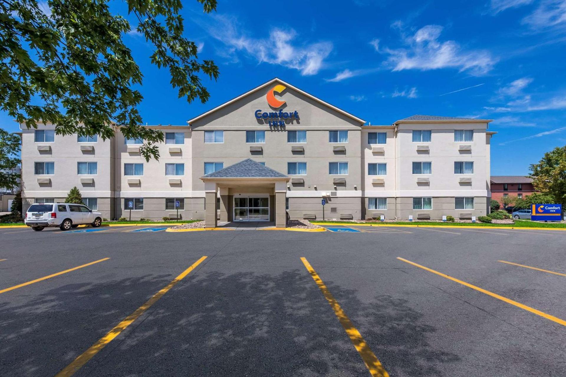 Comfort Inn Wichita East photo 1