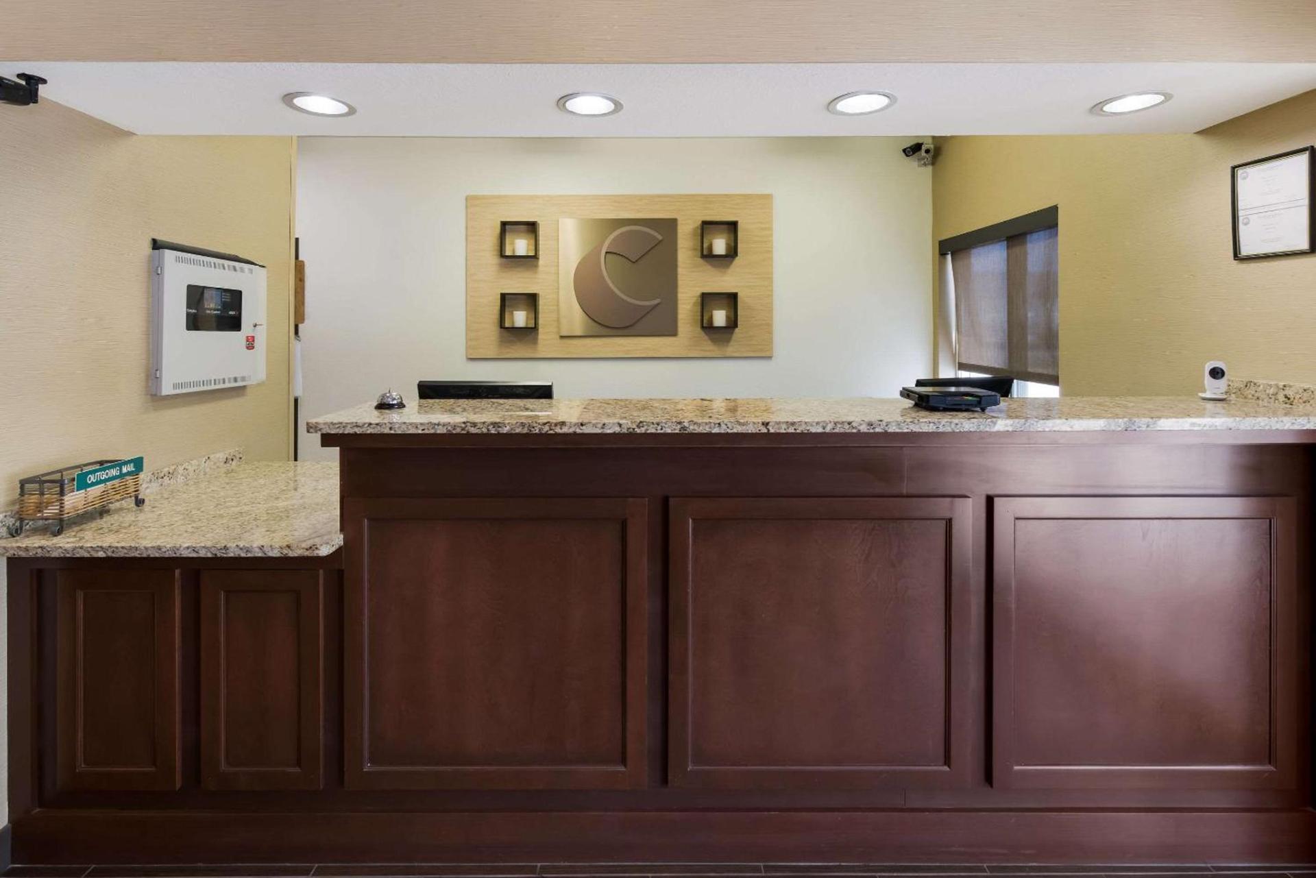 Comfort Inn Wichita East photo 4