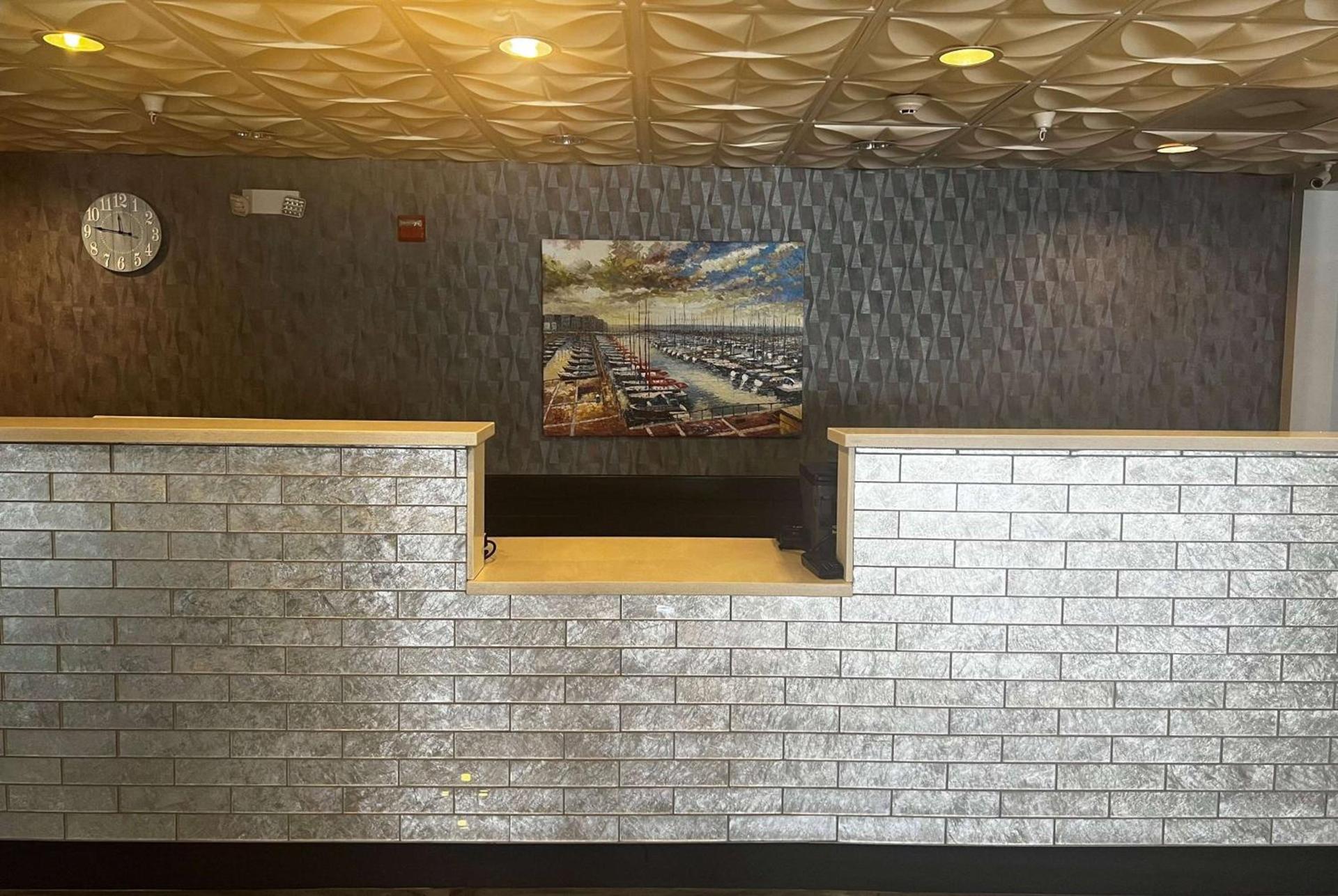 Wingate by Wyndham Humble/Houston Intercontinental Airport photo 8