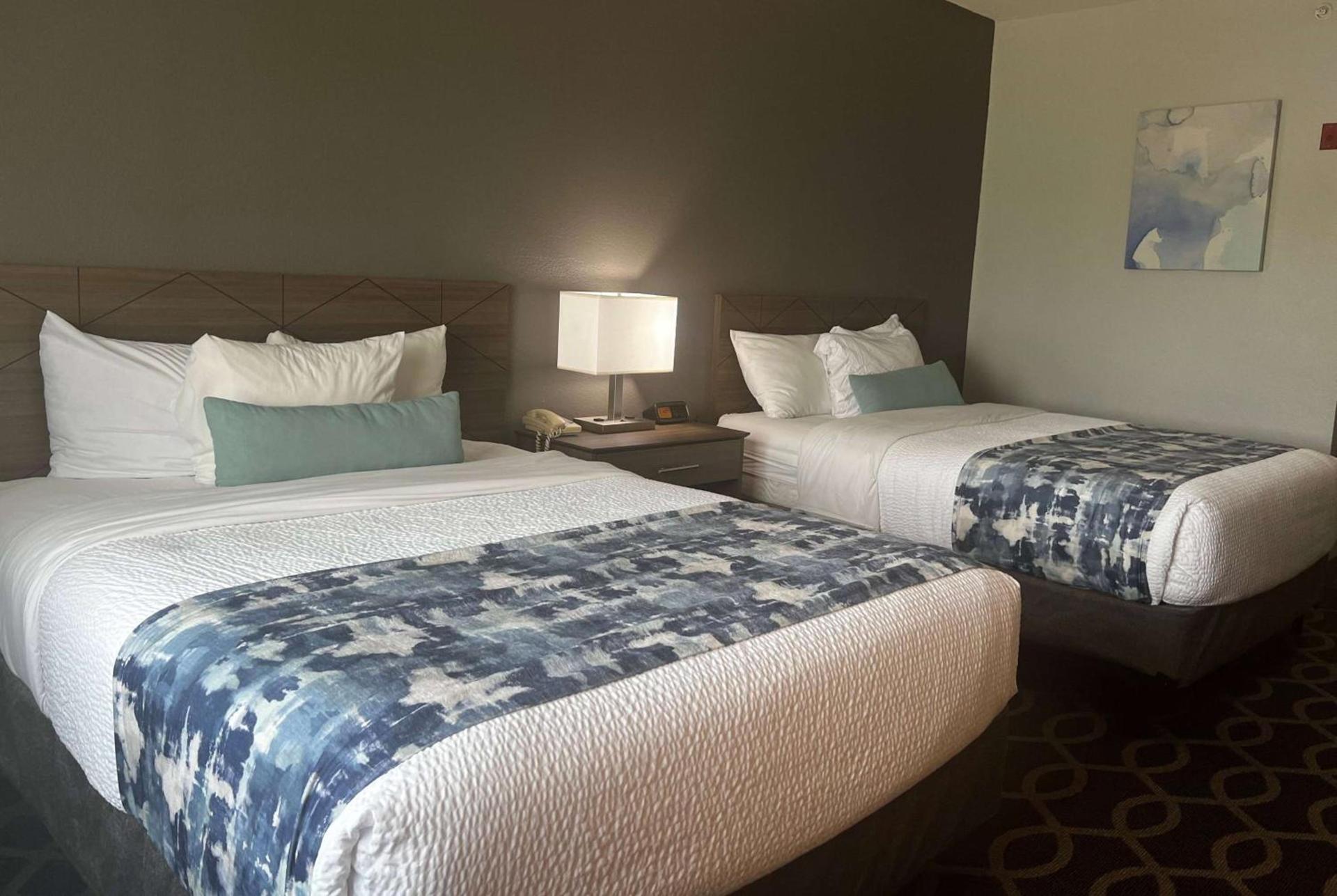 Wingate by Wyndham Humble/Houston Intercontinental Airport photo 14