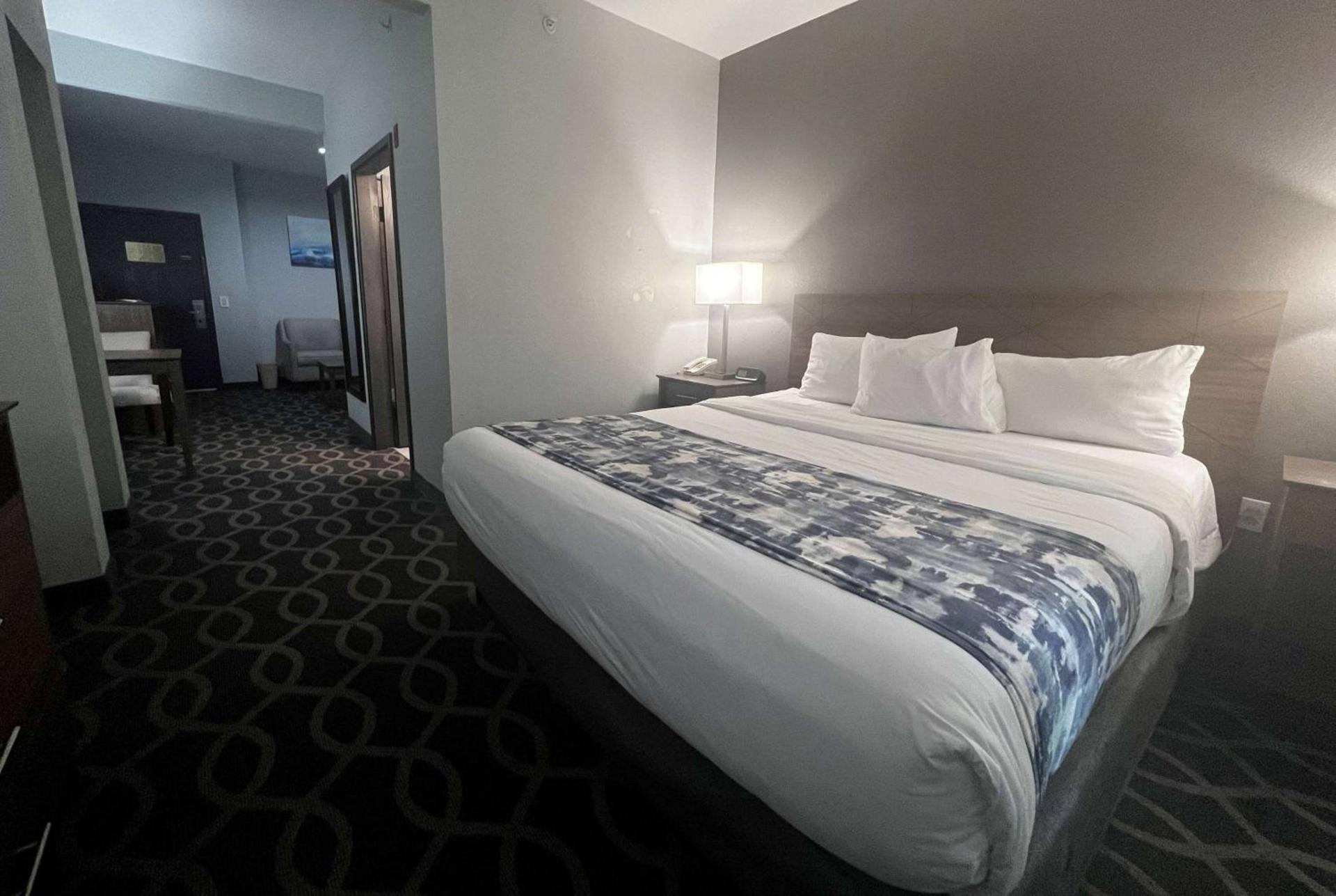 Wingate by Wyndham Humble/Houston Intercontinental Airport photo 5