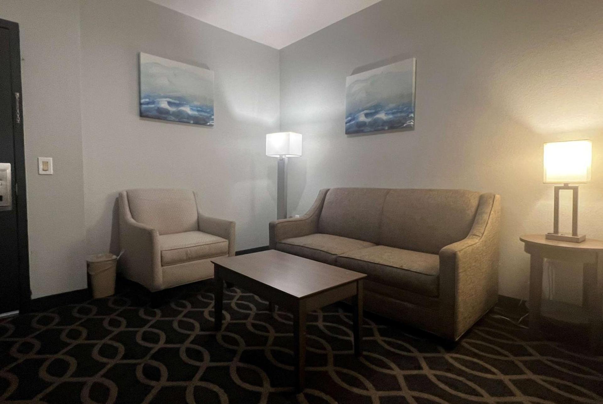 Wingate by Wyndham Humble/Houston Intercontinental Airport photo 20