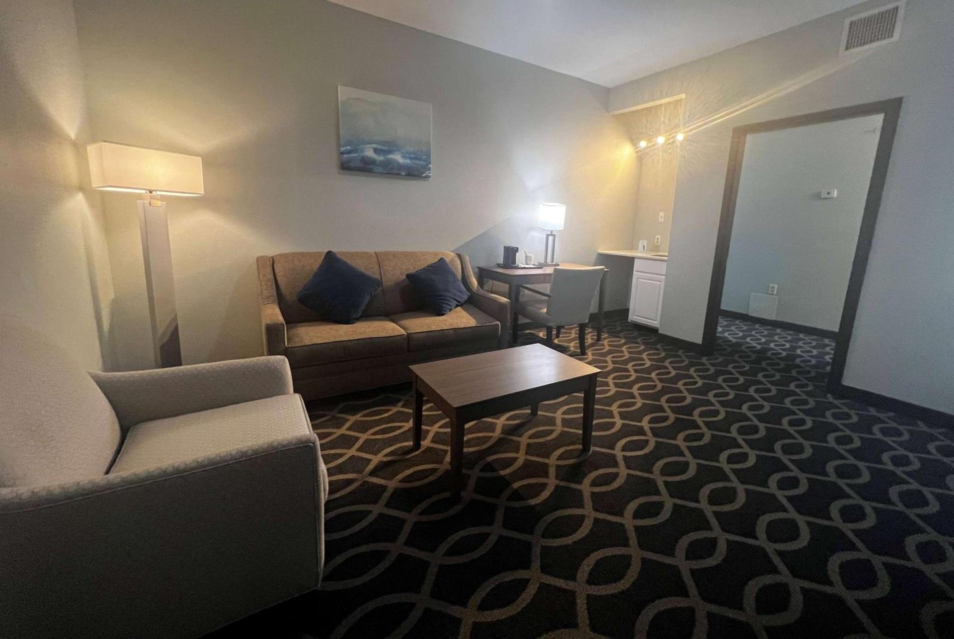 Wingate by Wyndham Humble/Houston Intercontinental Airport photo 35